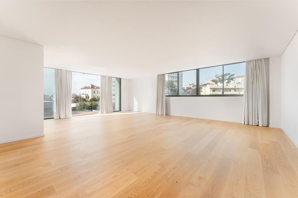 3 Bedroom Duplex with swimming pool, Estoril, Cascais 2222800942