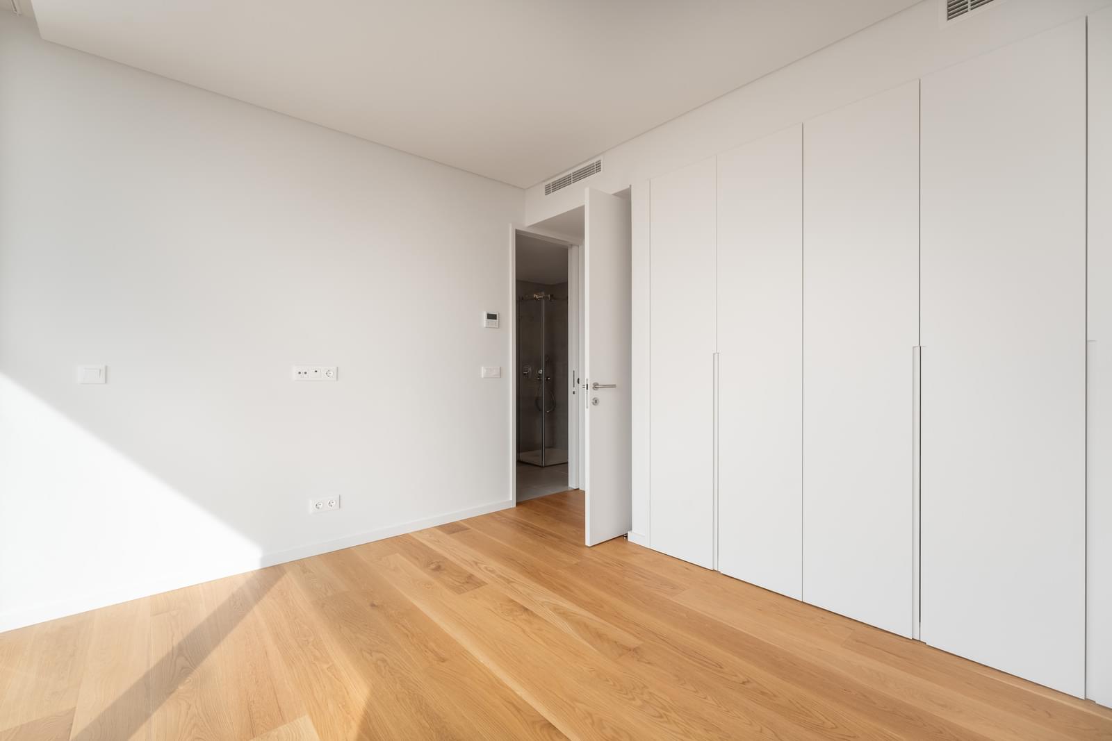3 Bedroom Apartment/Flat's Image 8