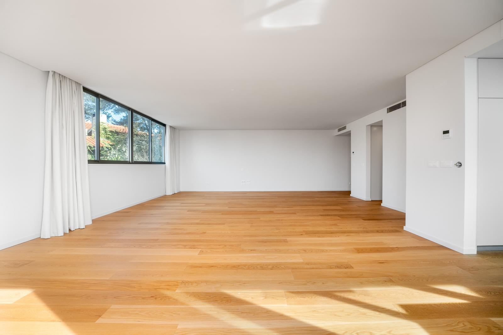 3 Bedroom Apartment/Flat's Image 4