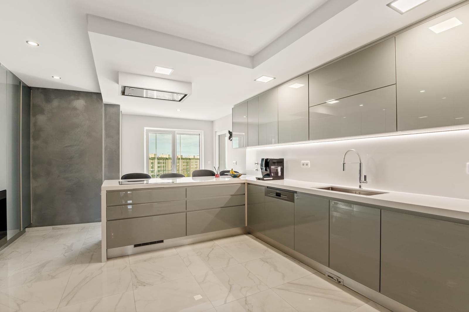 4 Bedroom Apartment/Flat's Image 16