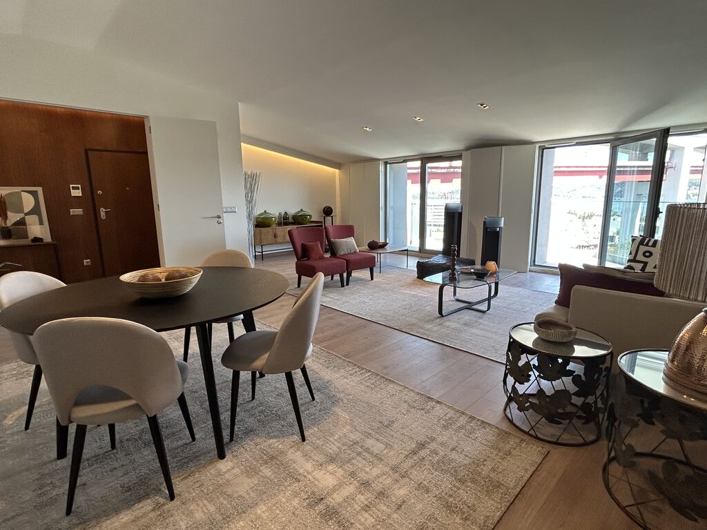 3 Bedroom Apartment with a view, Alcântara, Lisboa 829914314