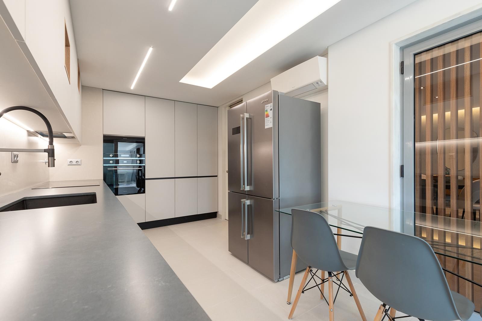 Apartamento T4 com estacionamento, Alcântara, Lisboa - Imagem 15