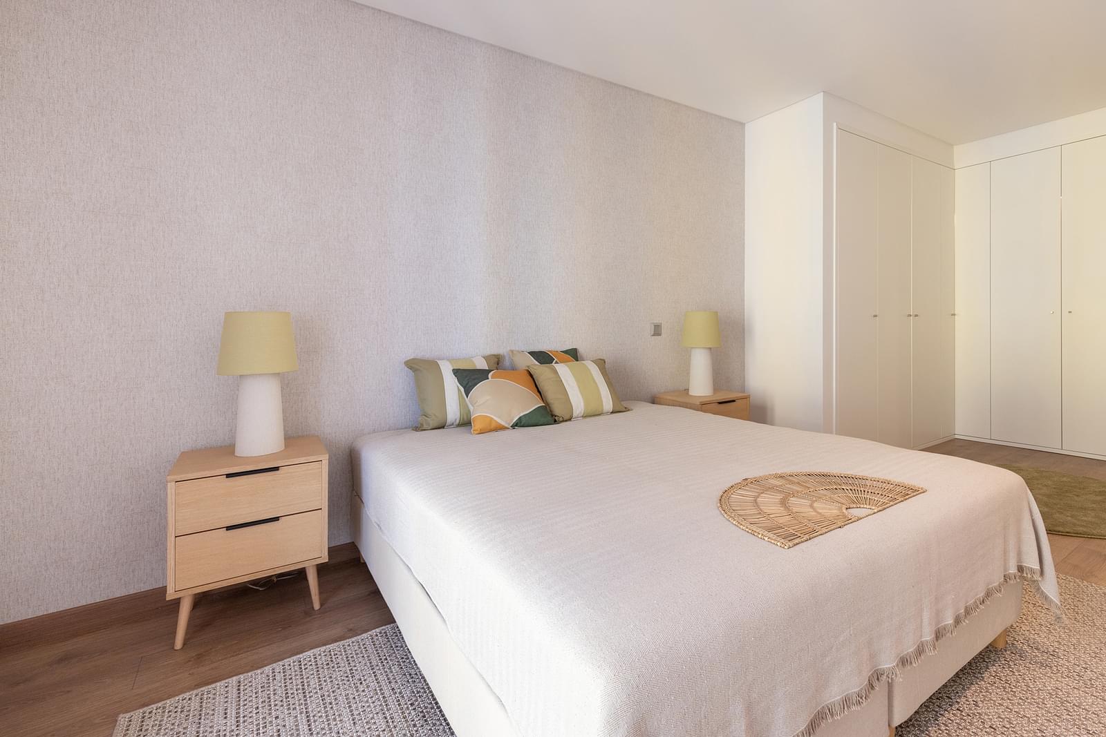 Apartamento T4 com estacionamento, Alcântara, Lisboa - Imagem 18
