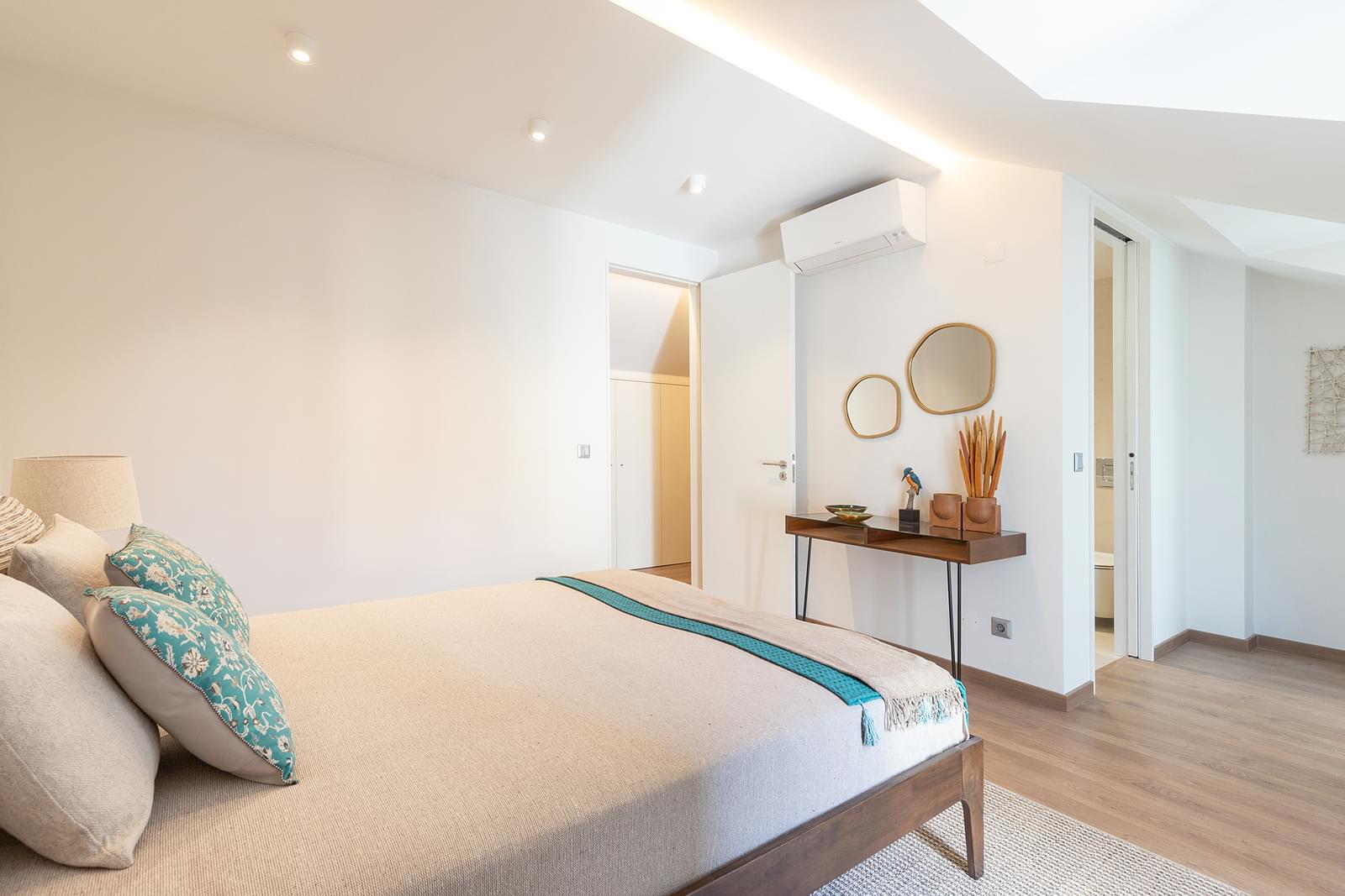 Apartamento T4 com estacionamento, Alcântara, Lisboa - Imagem 35