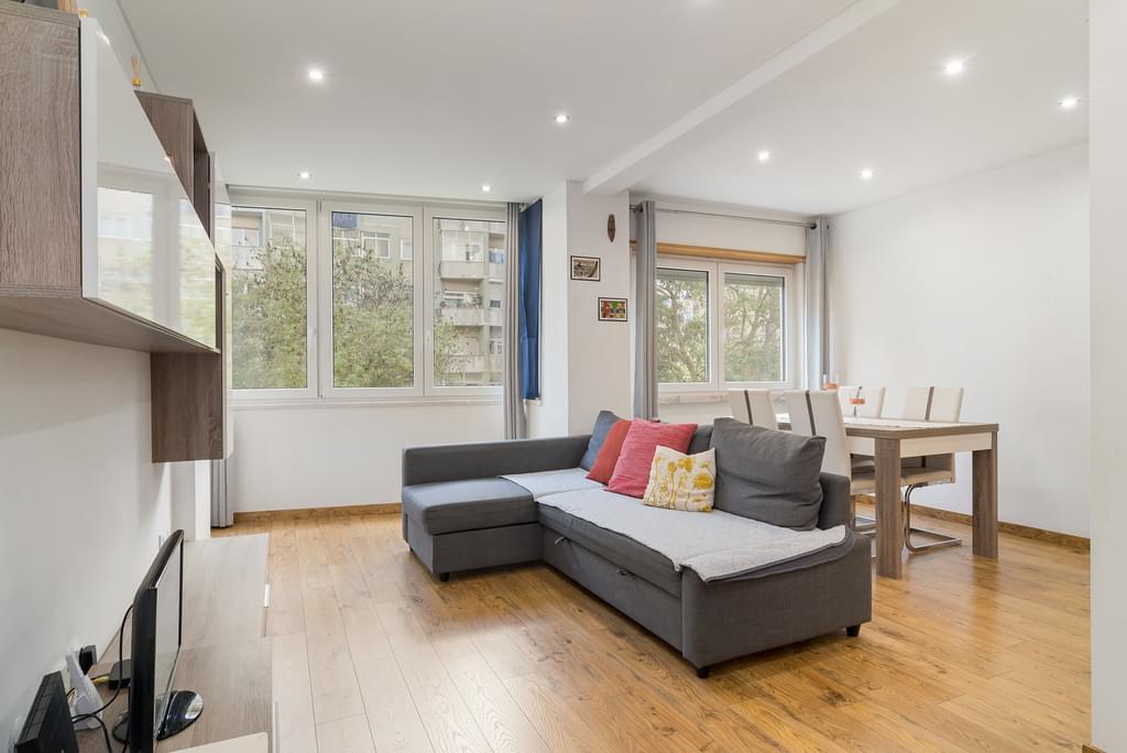 2 Bedroom Apartment with a view, Benfica, Lisboa 308117125