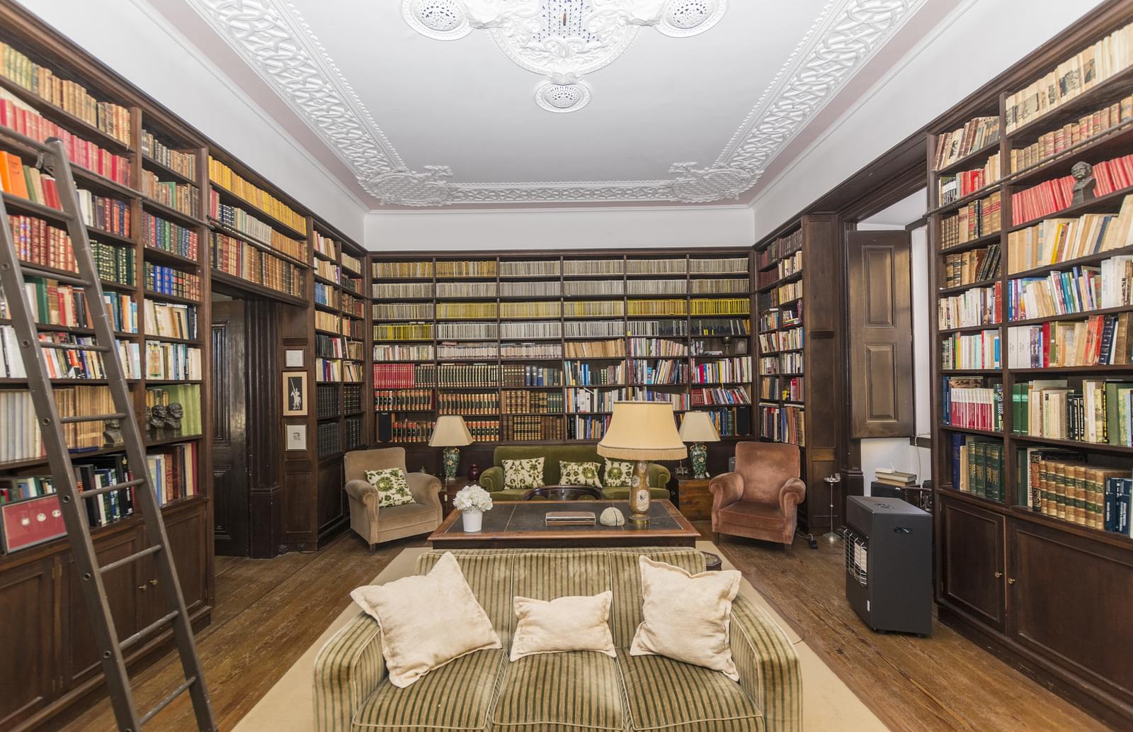 26 Bedroom Farm/Ranch/Plantation's Image 52