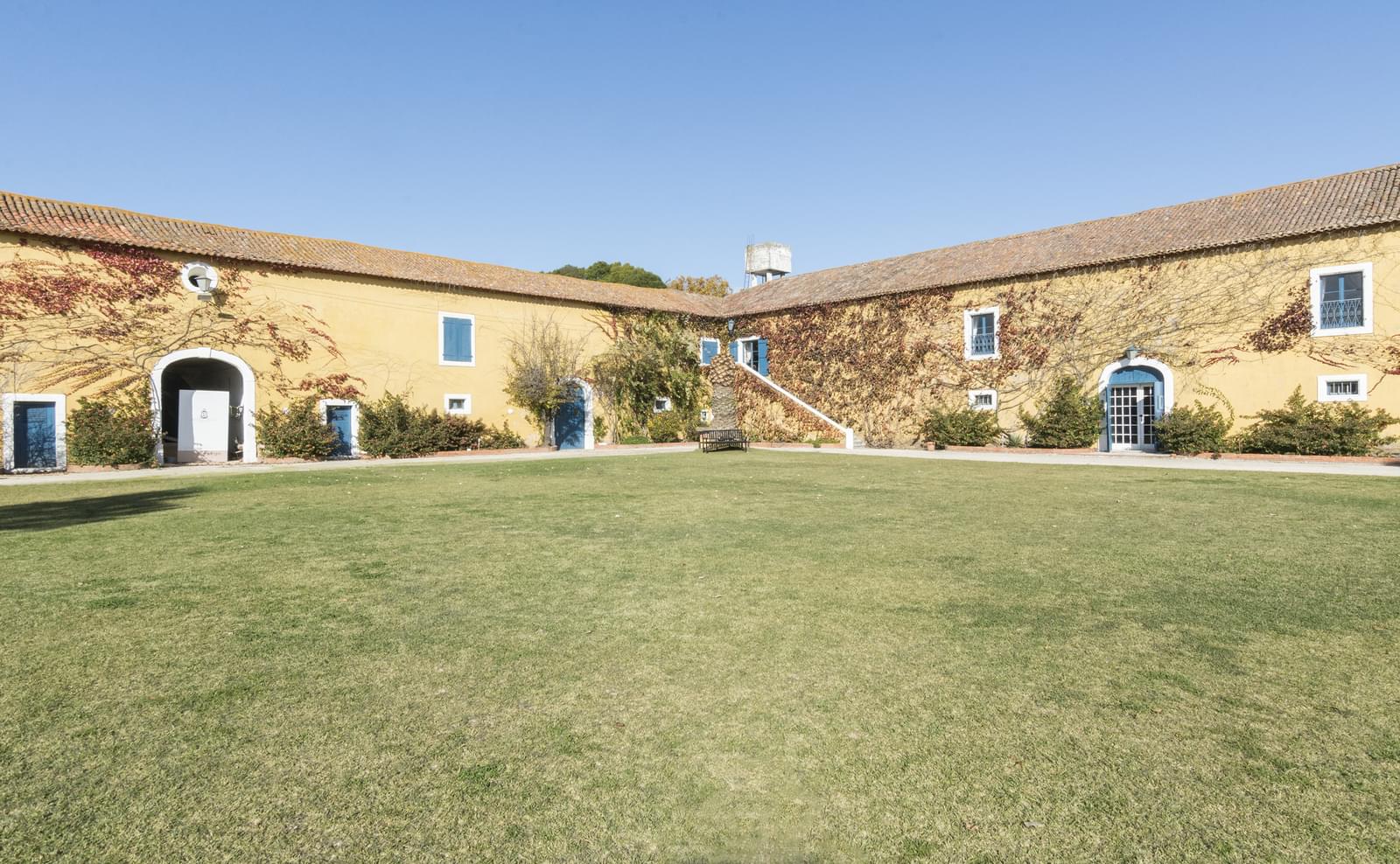26 Bedroom Farm/Ranch/Plantation's Image 3