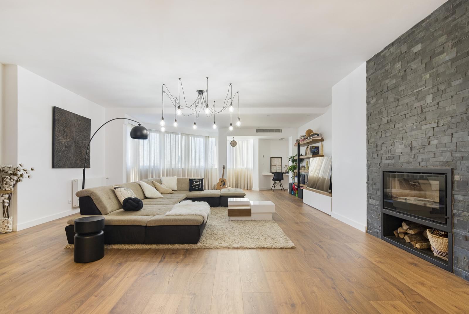 Apartamento T3 com vista, Areeiro, Lisboa - Imagem 2