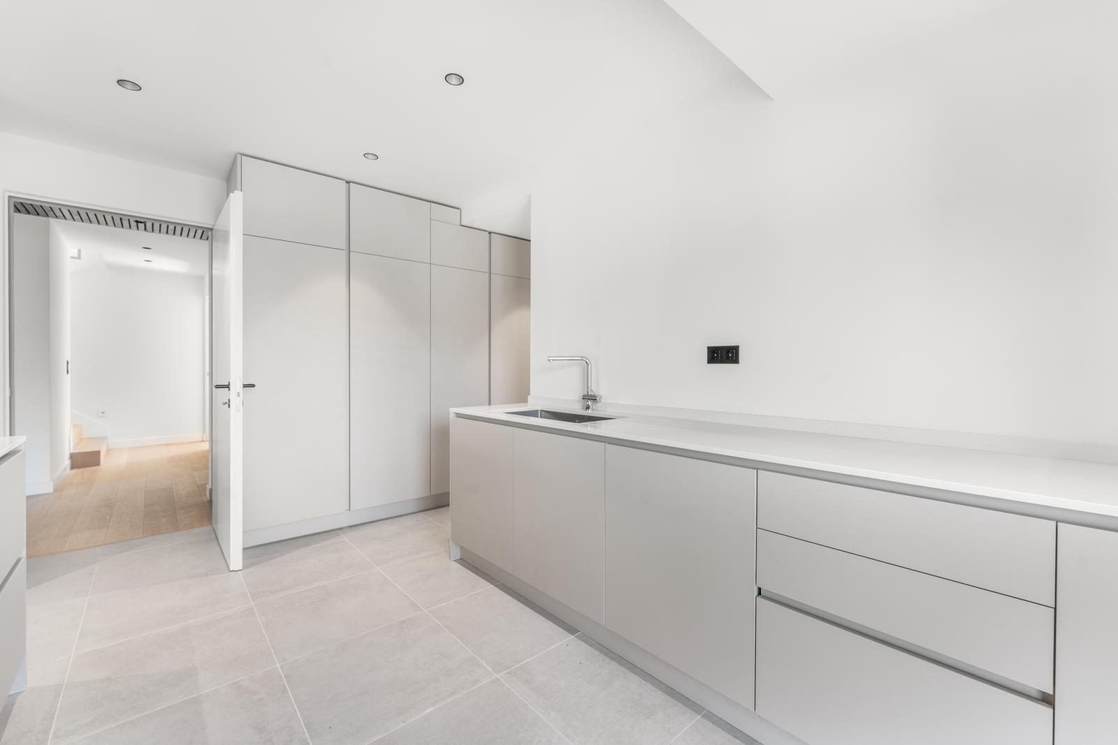4 Bedroom Villa/Townhouse's Image 15