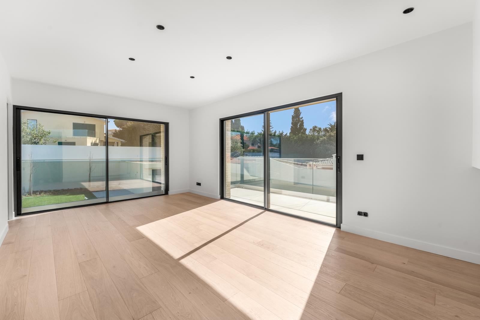 4 Bedroom Villa/Townhouse's Image 30