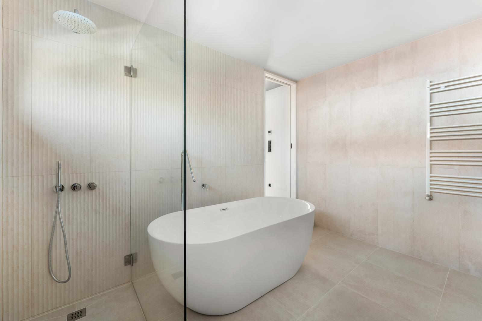 4 Bedroom Villa/Townhouse's Image 36