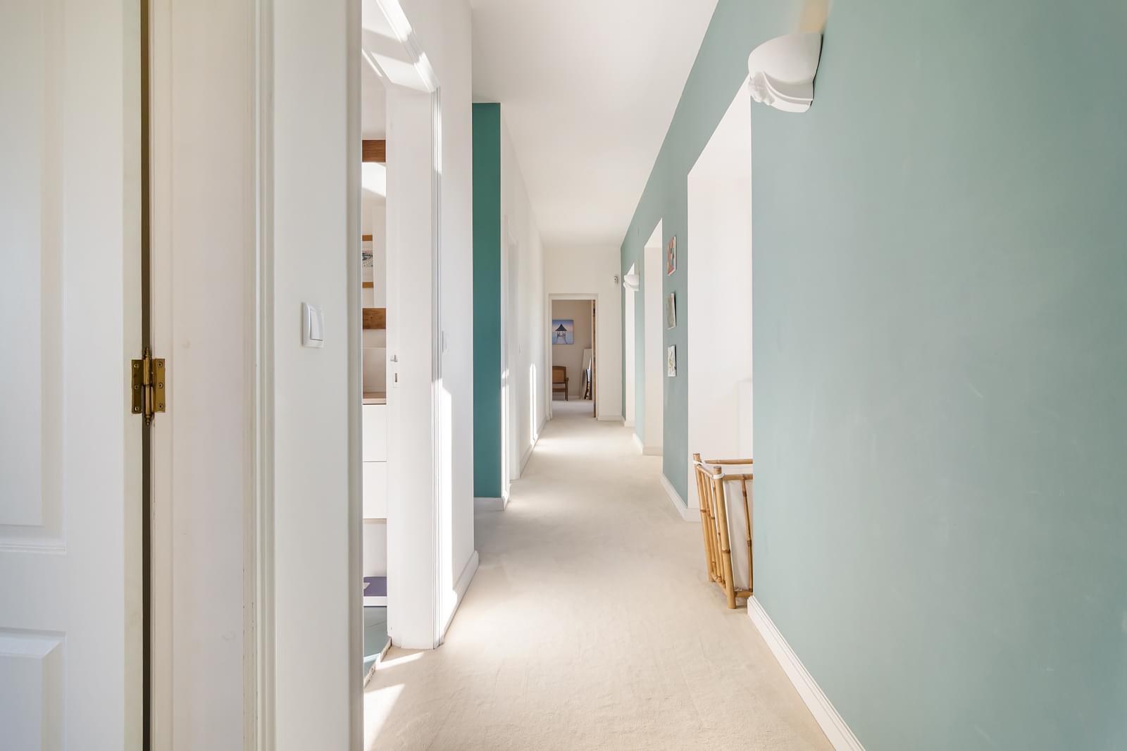 5 Bedroom Villa/Townhouse's Image 31