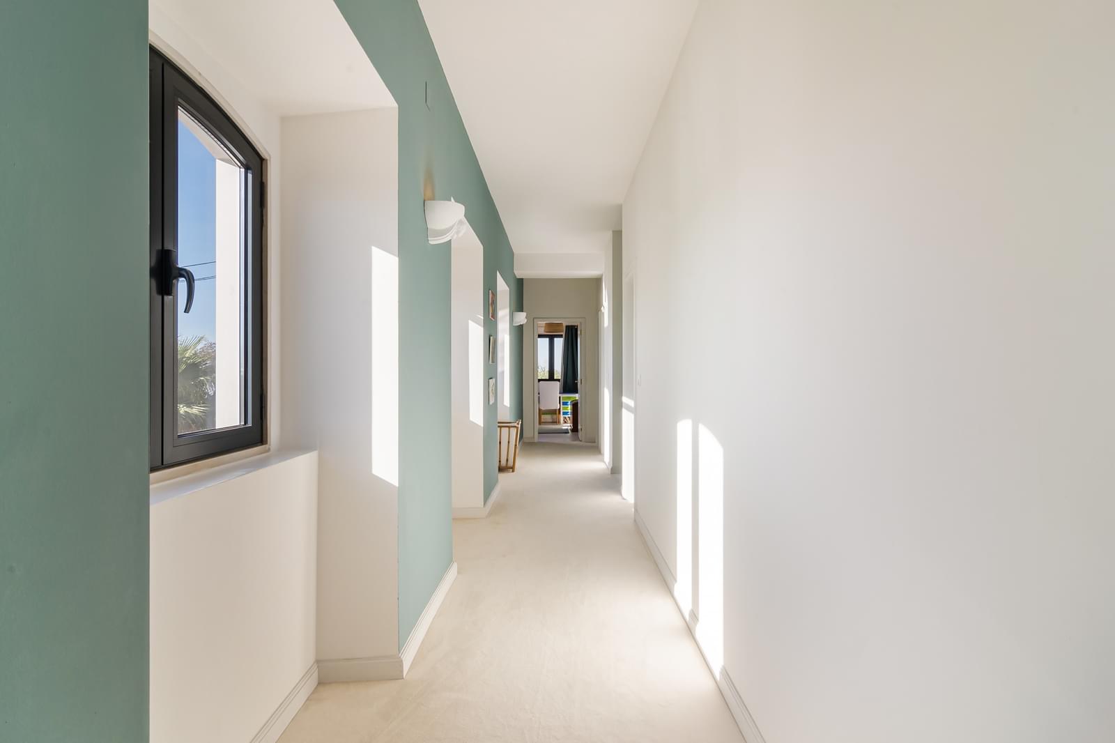 5 Bedroom Villa/Townhouse's Image 28