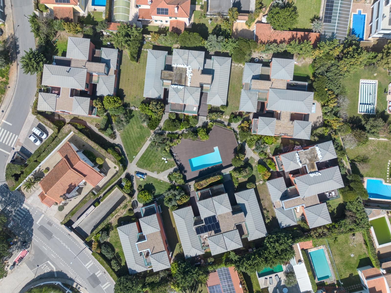 4 Bedroom Villa/Townhouse's Image 72
