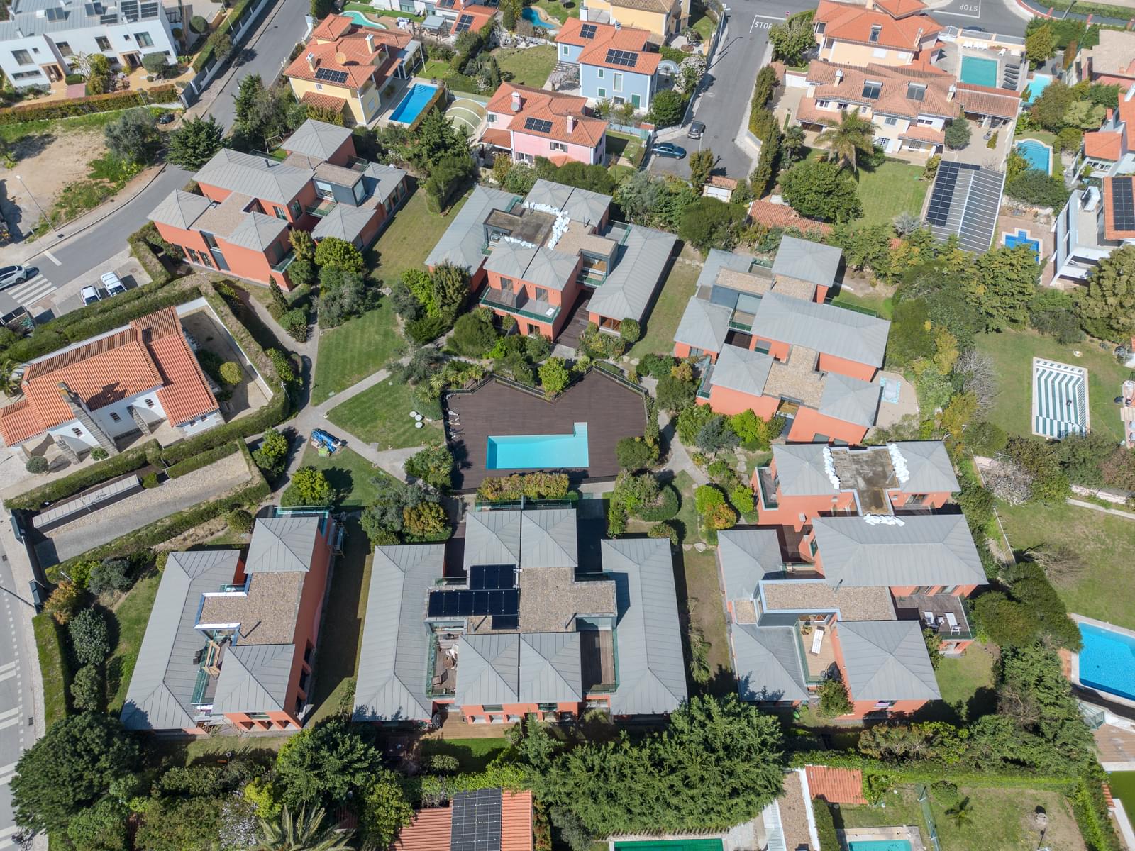 4 Bedroom Villa/Townhouse's Image 76