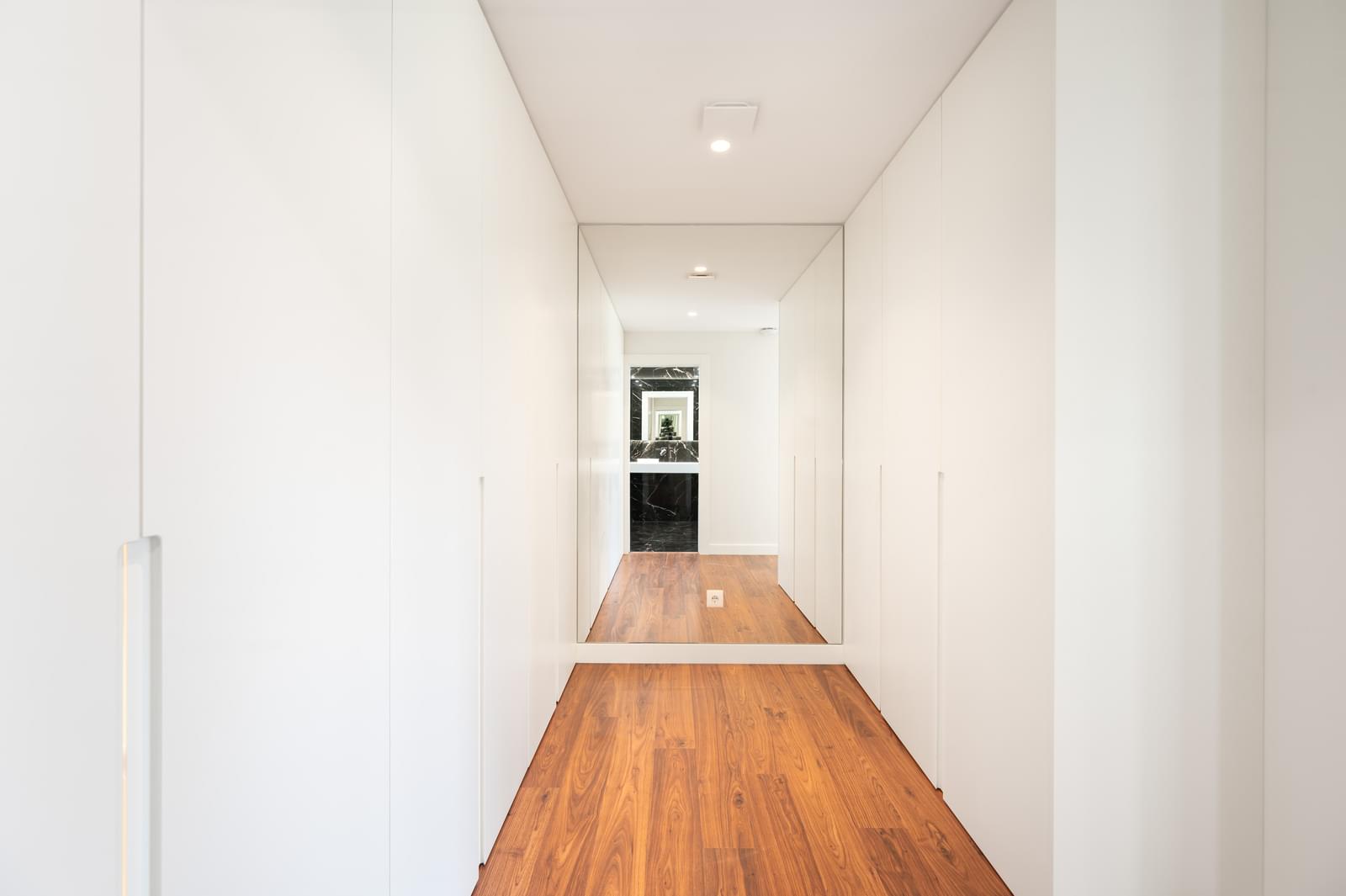 5 Bedroom Villa/Townhouse's Image 16