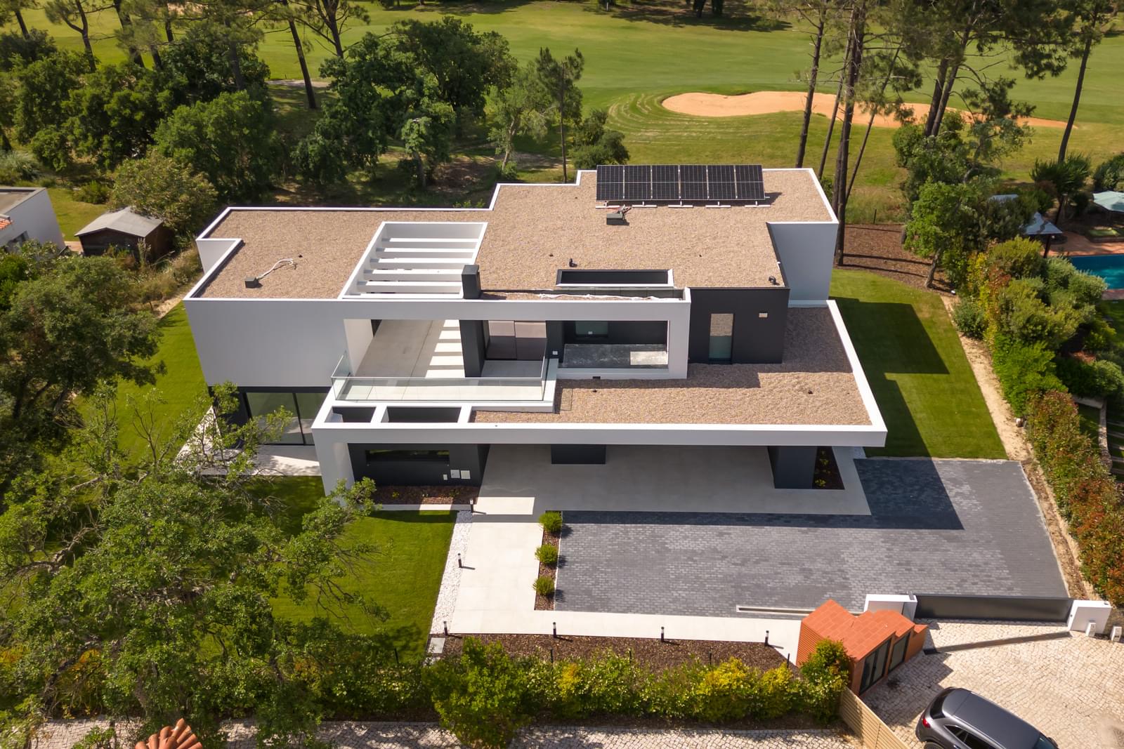 5 Bedroom Villa/Townhouse's Image 27