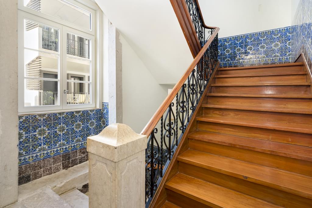 2 Bedroom Apartment new, Chiado, Lisboa