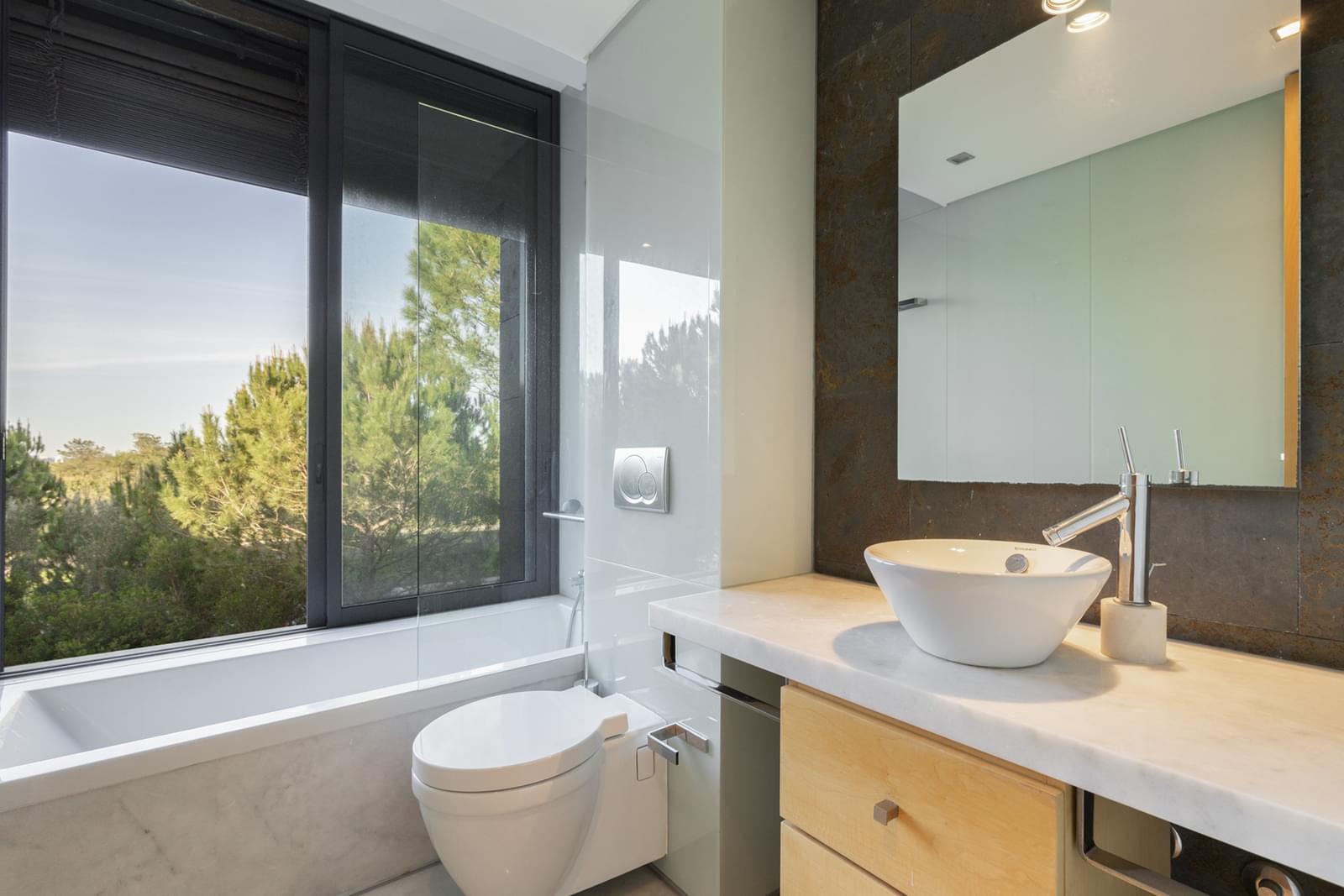 2 Bedroom Villa/Townhouse's Image 22