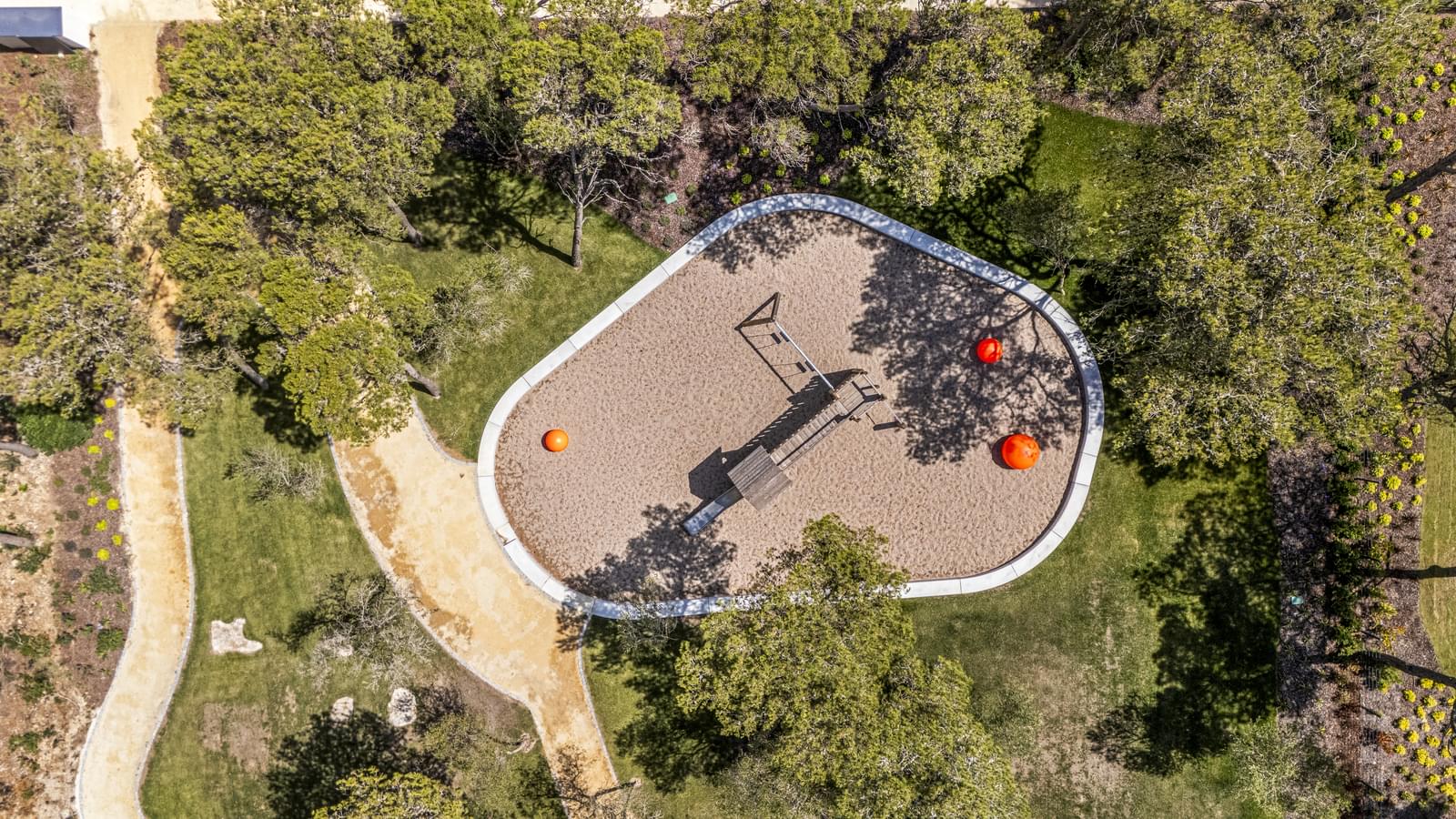 Moradia T3 com piscina, Areia, Cascais - Imagem 10