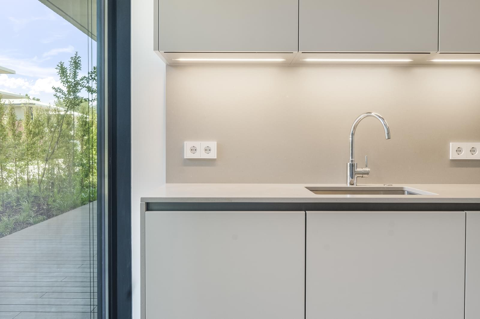 Moradia T3 com piscina, Areia, Cascais - Imagem 9