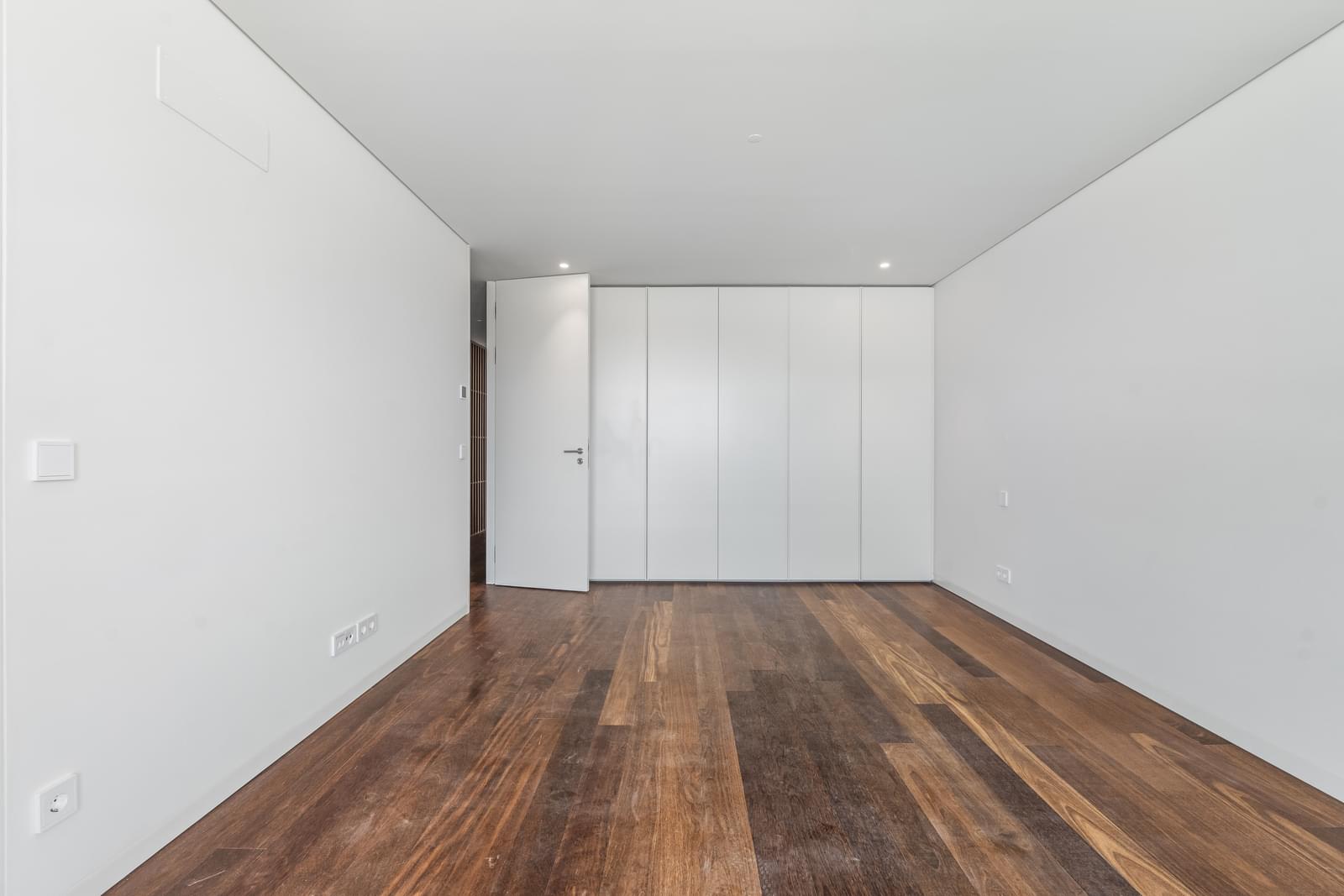 Moradia T3 com piscina, Areia, Cascais - Imagem 28