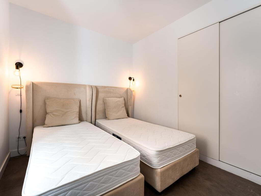 2 Bedroom Apartment in Barroca 8, Rossio, Lisboa 15783107