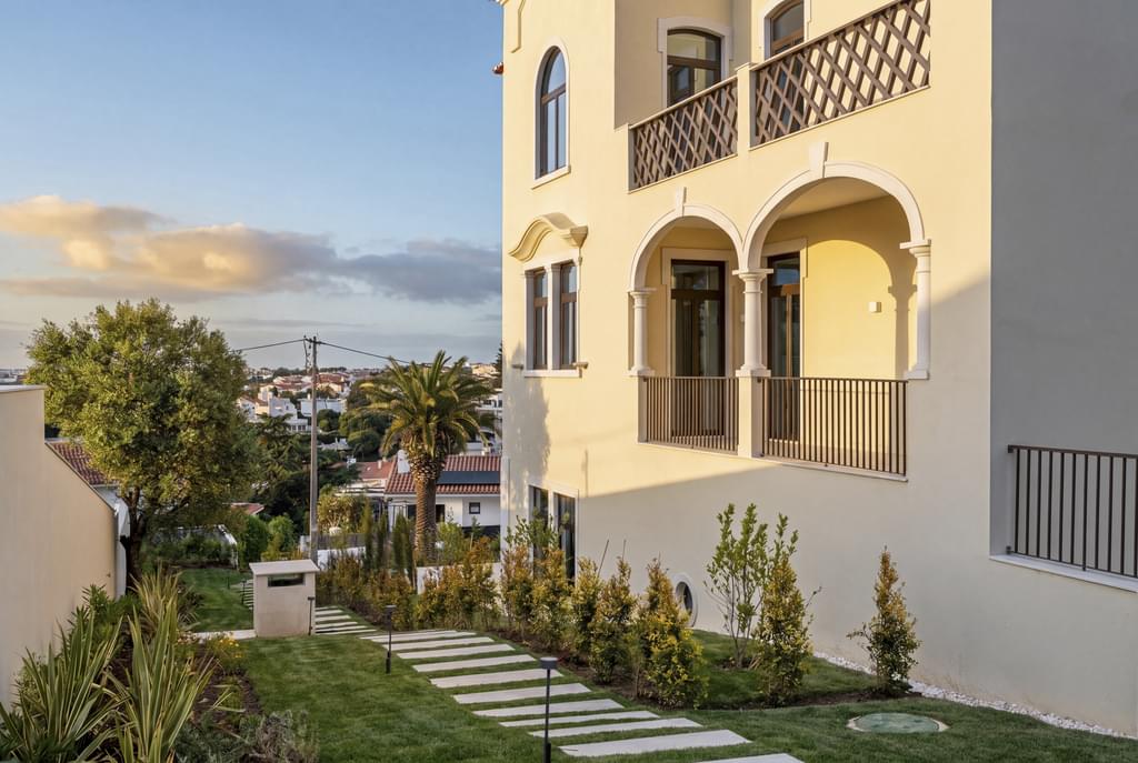 3 Bedroom Duplex in Galardi, Monte Estoril, Cascais 3911410538