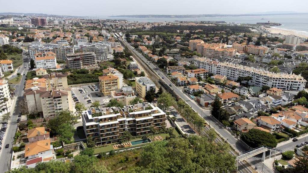 2 Bedroom Apartment in Urban Living, Parede, Cascais