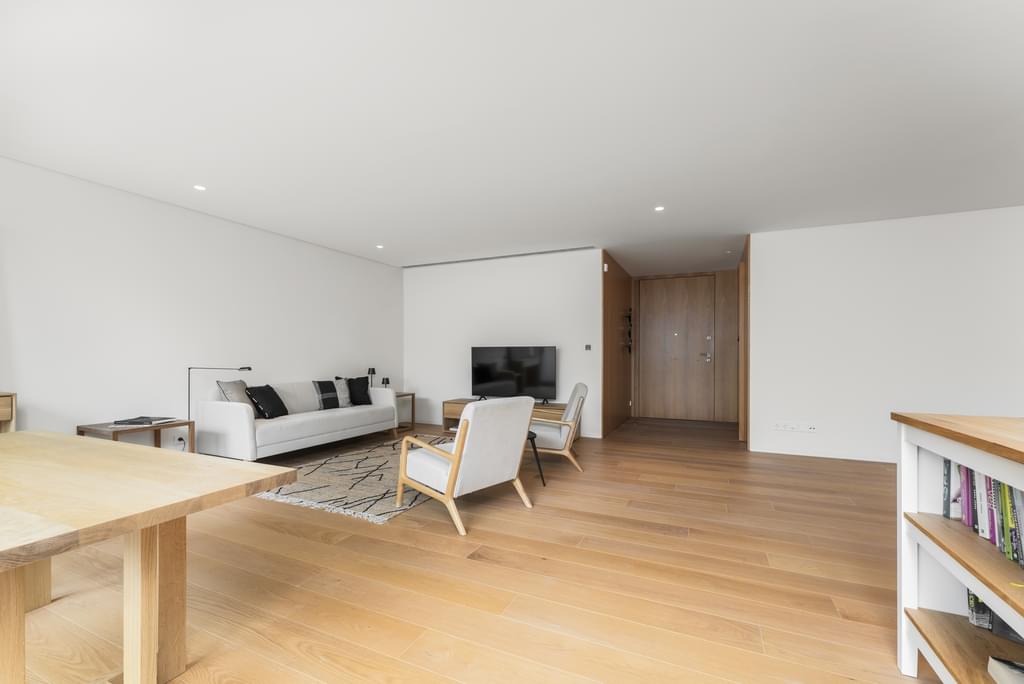 1 Bedroom Apartment with parking, Estoril, Cascais