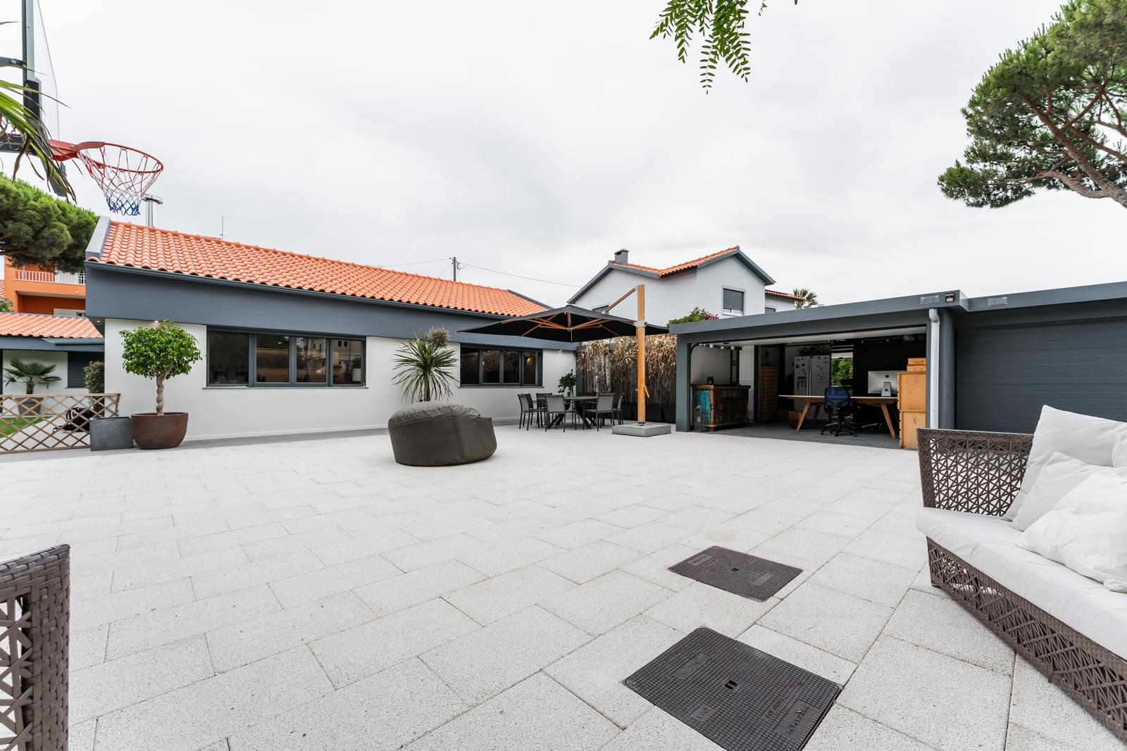 3 Bedroom Villa/Townhouse's Image 48