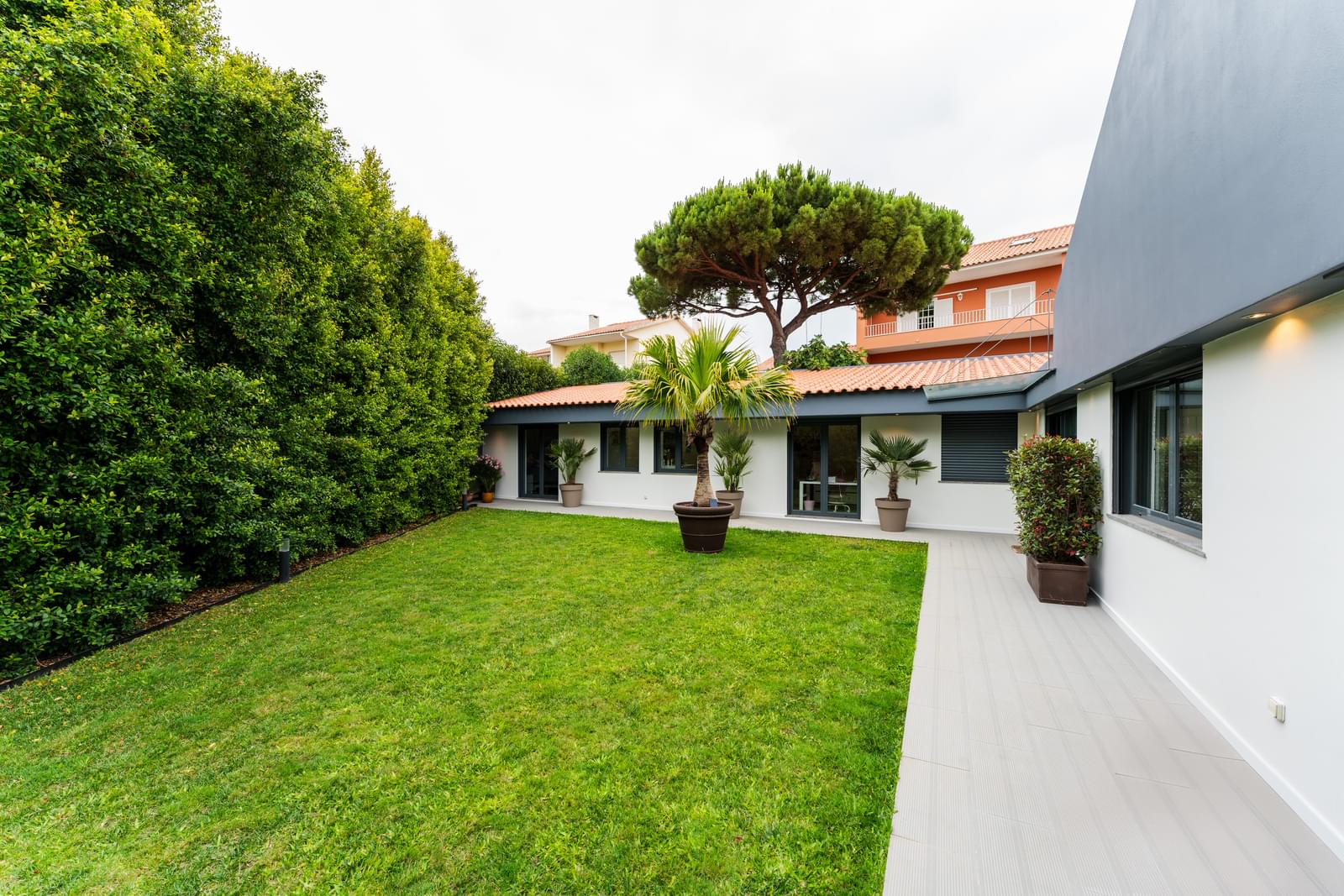 3 Bedroom Villa/Townhouse's Image 37