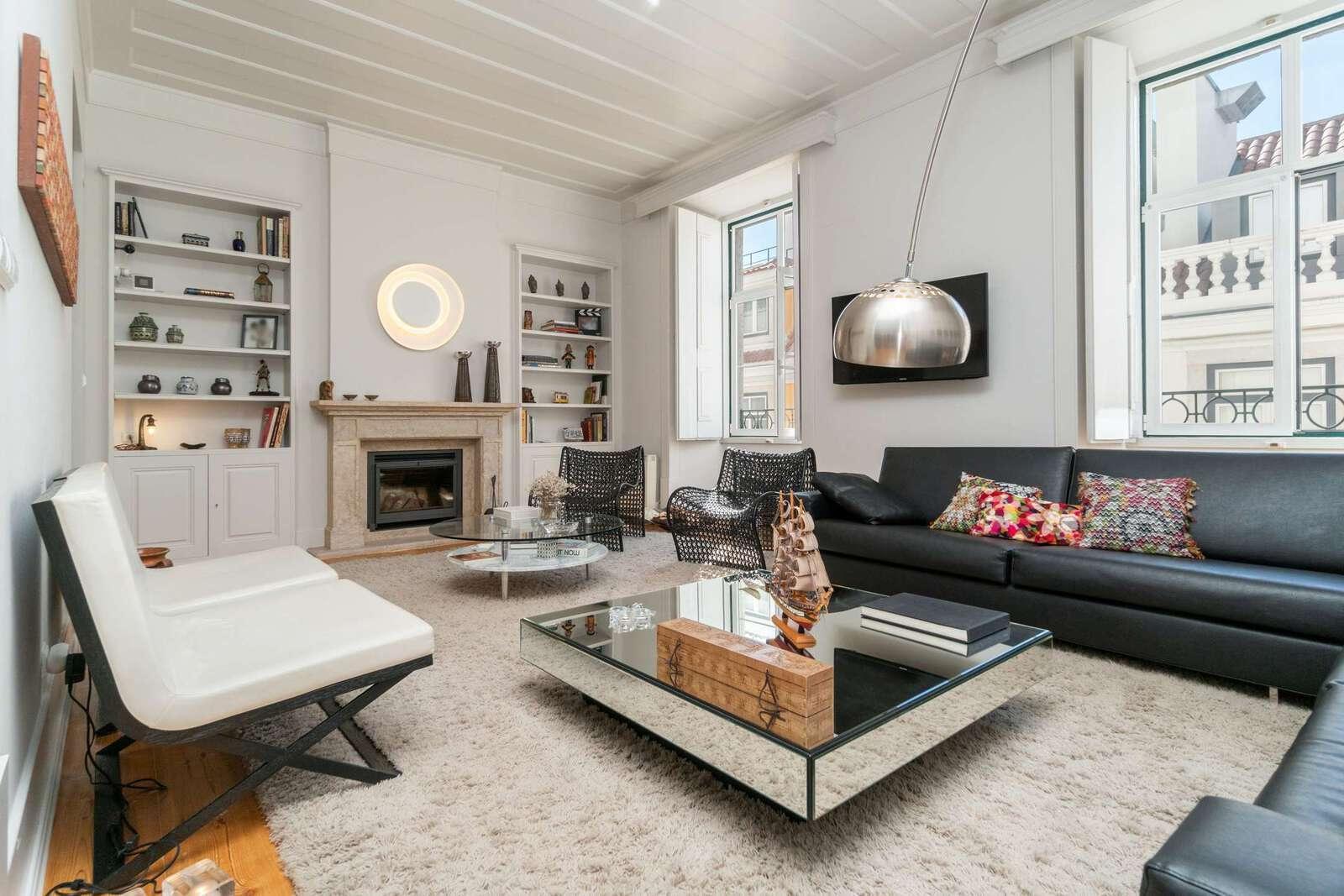 Apartamento T4 com estacionamento, Chiado, Lisboa - Imagem 1