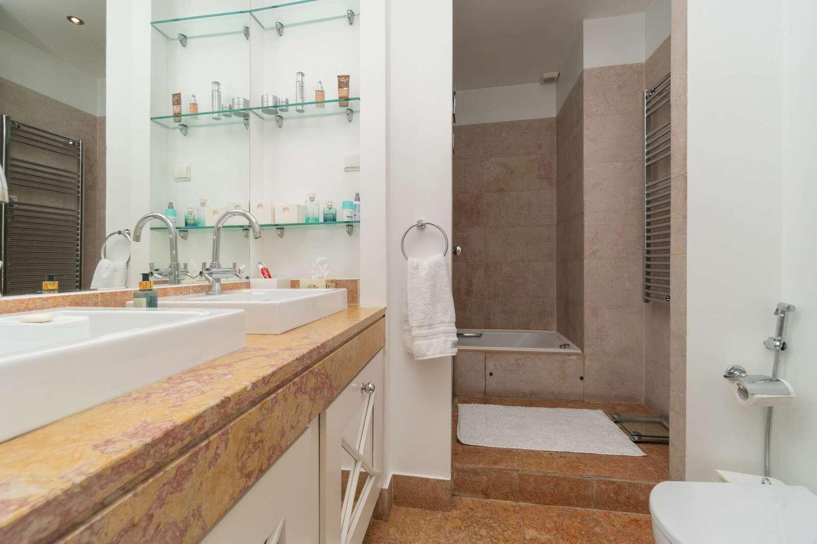 Apartamento T4 com estacionamento, Chiado, Lisboa - Imagem 33