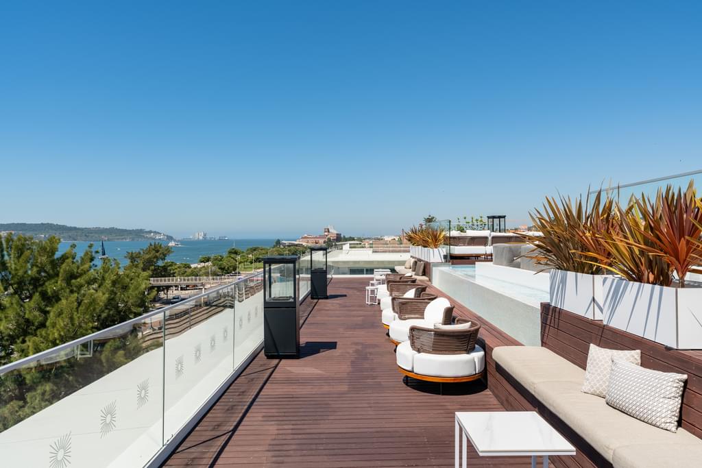 2 Bedroom Apartment with balcony, Junqueira, Lisboa 1293497548