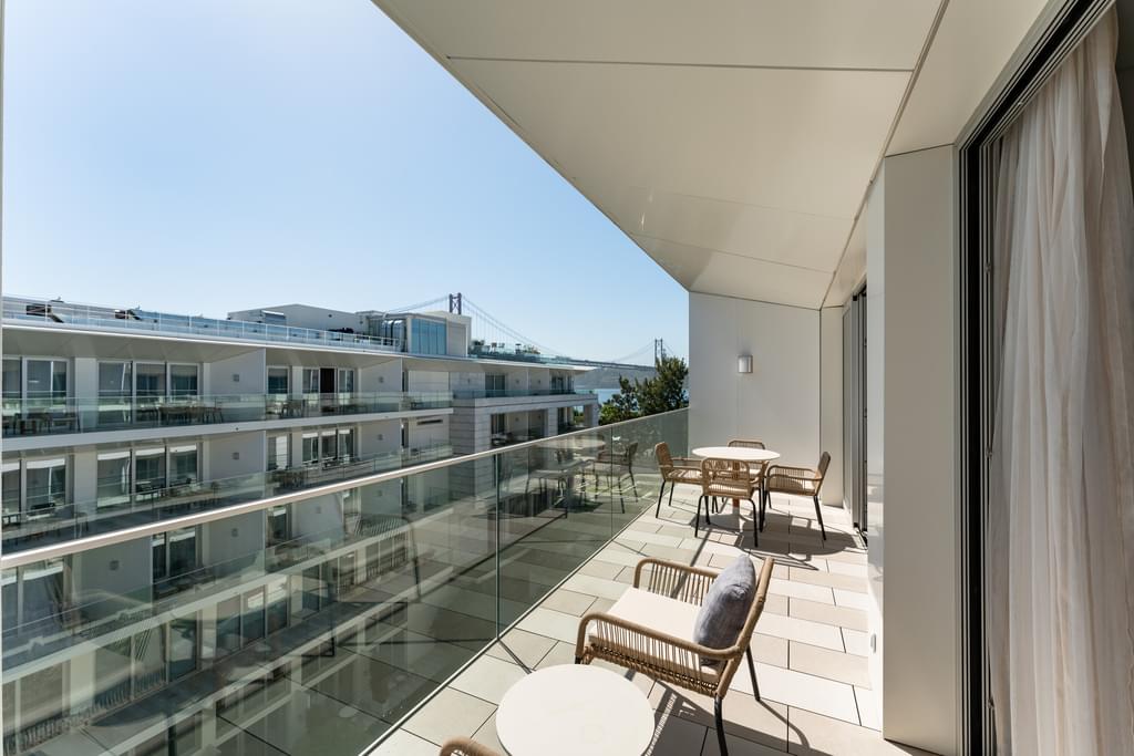 2 Bedroom Apartment with balcony, Junqueira, Lisboa 1293497548