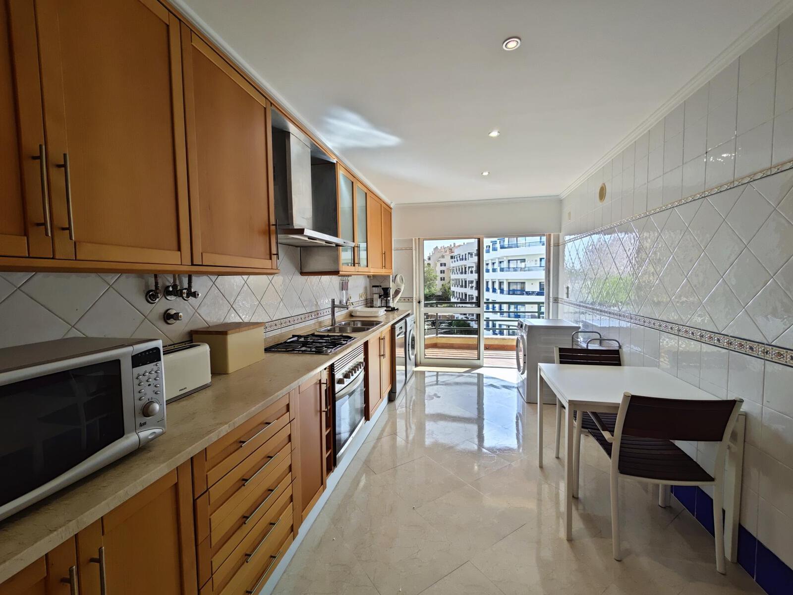 Apartamento T2 com jardim, Cascais - Imagem 9
