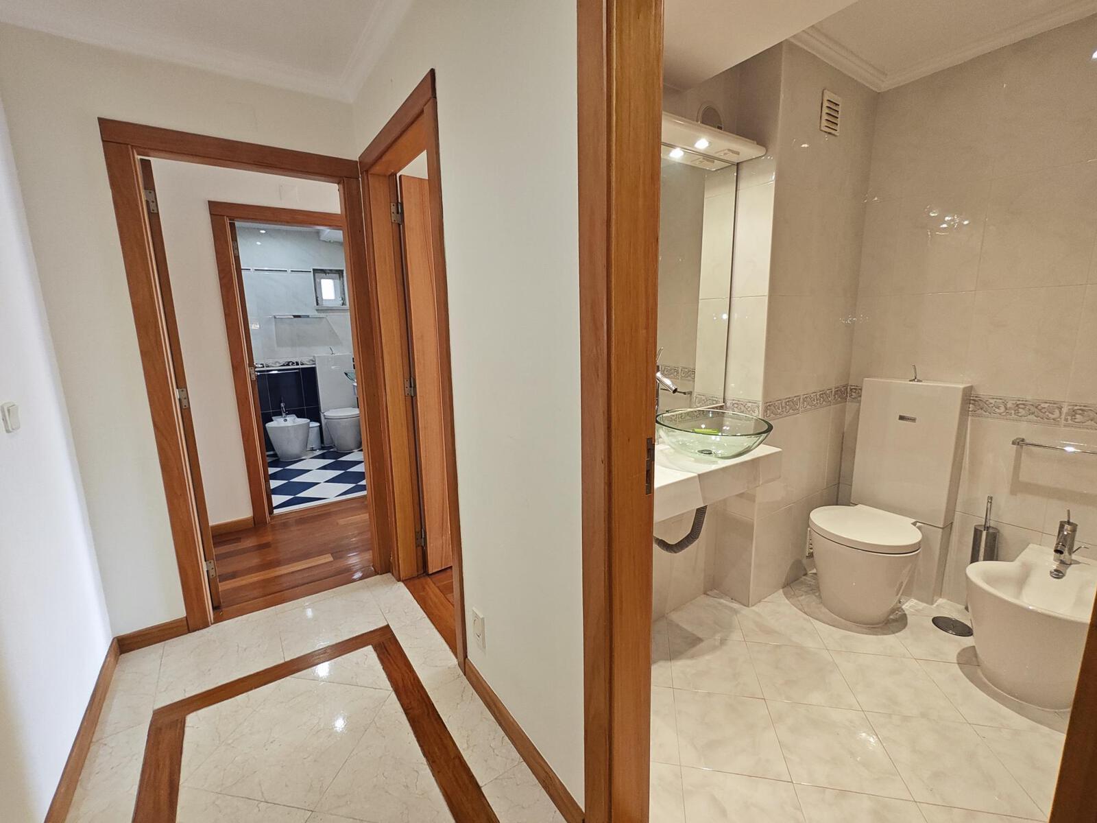 Apartamento T2 com jardim, Cascais - Imagem 18
