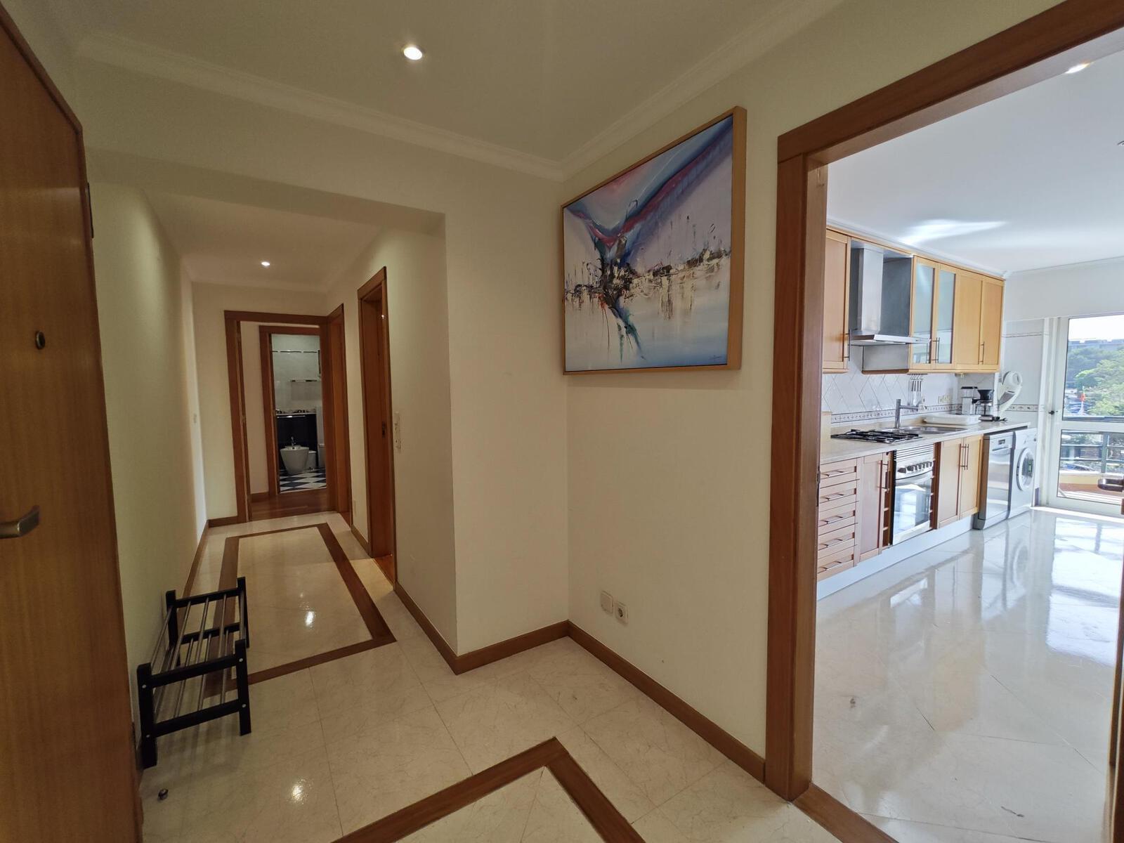 Apartamento T2 com jardim, Cascais - Imagem 11