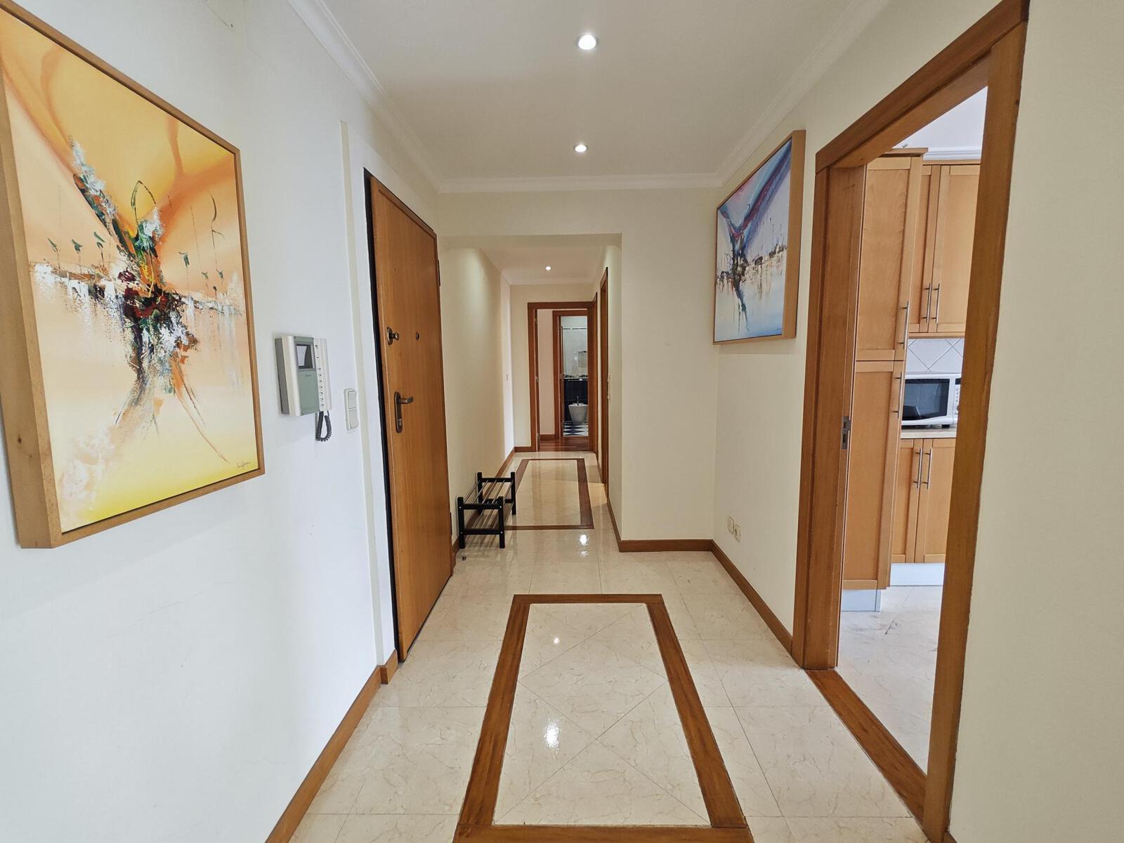 Apartamento T2 com jardim, Cascais - Imagem 22