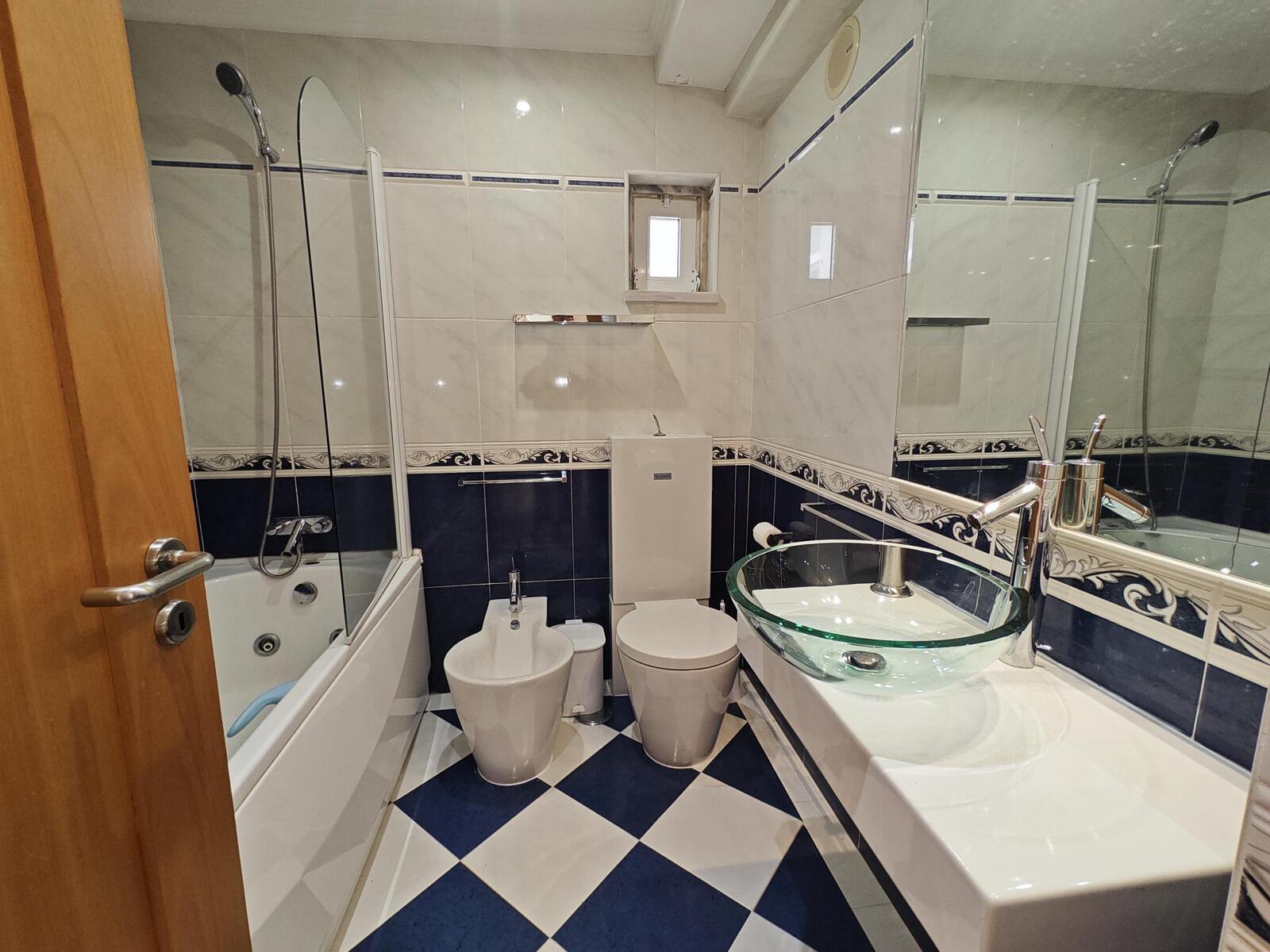 Apartamento T2 com jardim, Cascais - Imagem 26