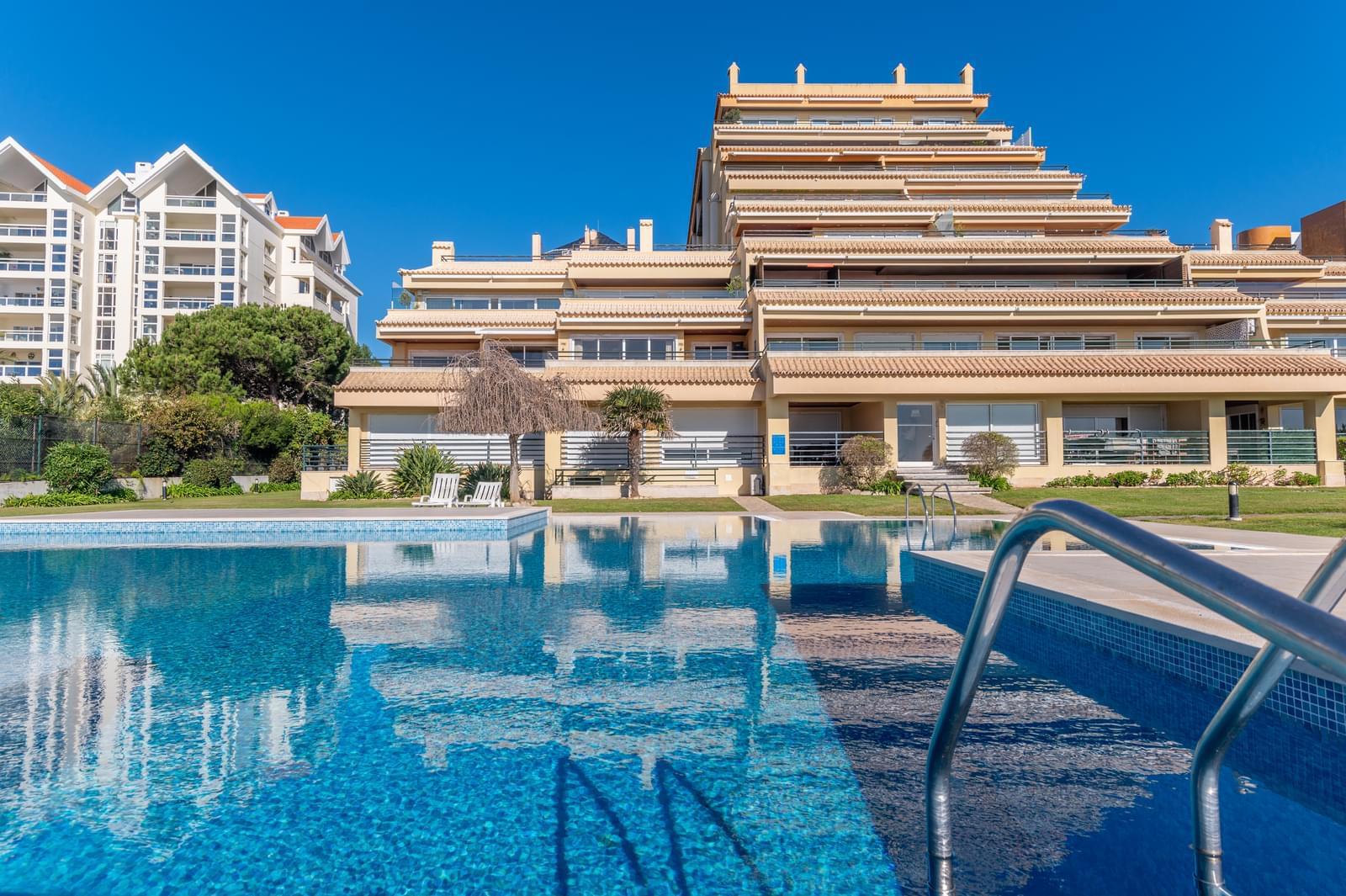 Apartamento T2 com jardim, Cascais - Imagem 2