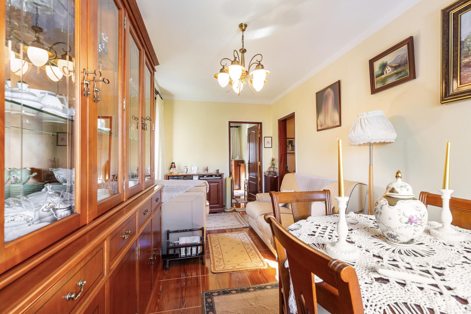 Apartamento T2 com vista, Encarnação, Lisboa - Imagem 8