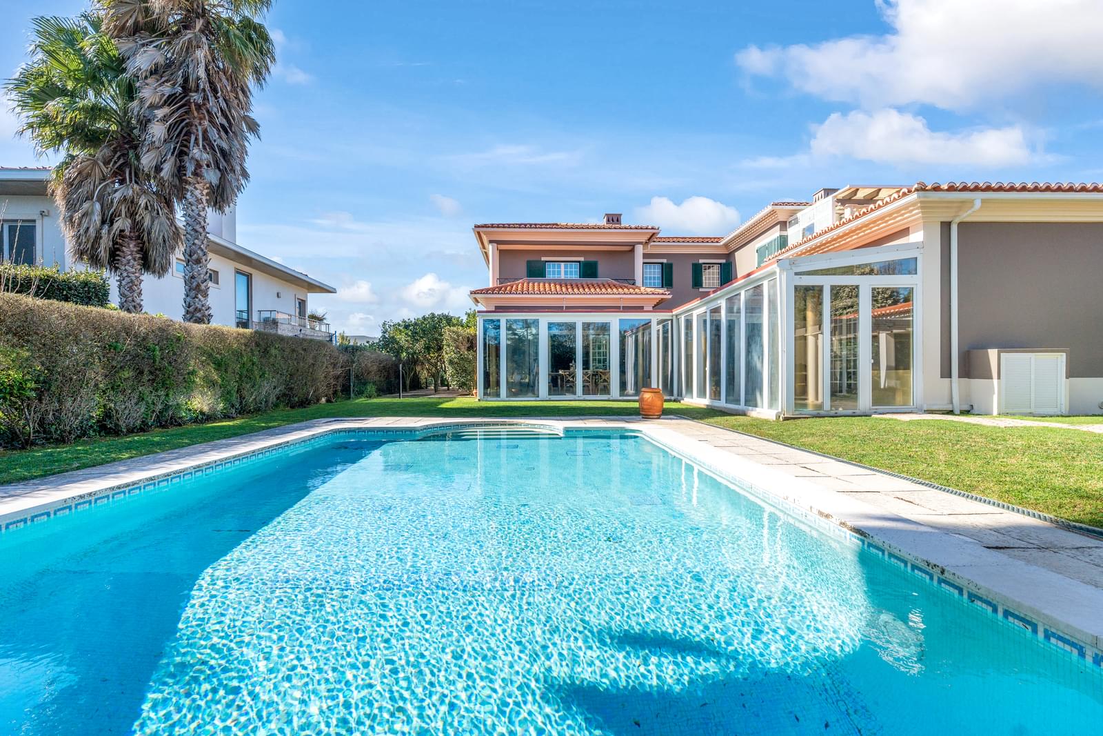 5 Bedroom Villa/Townhouse's Image 41