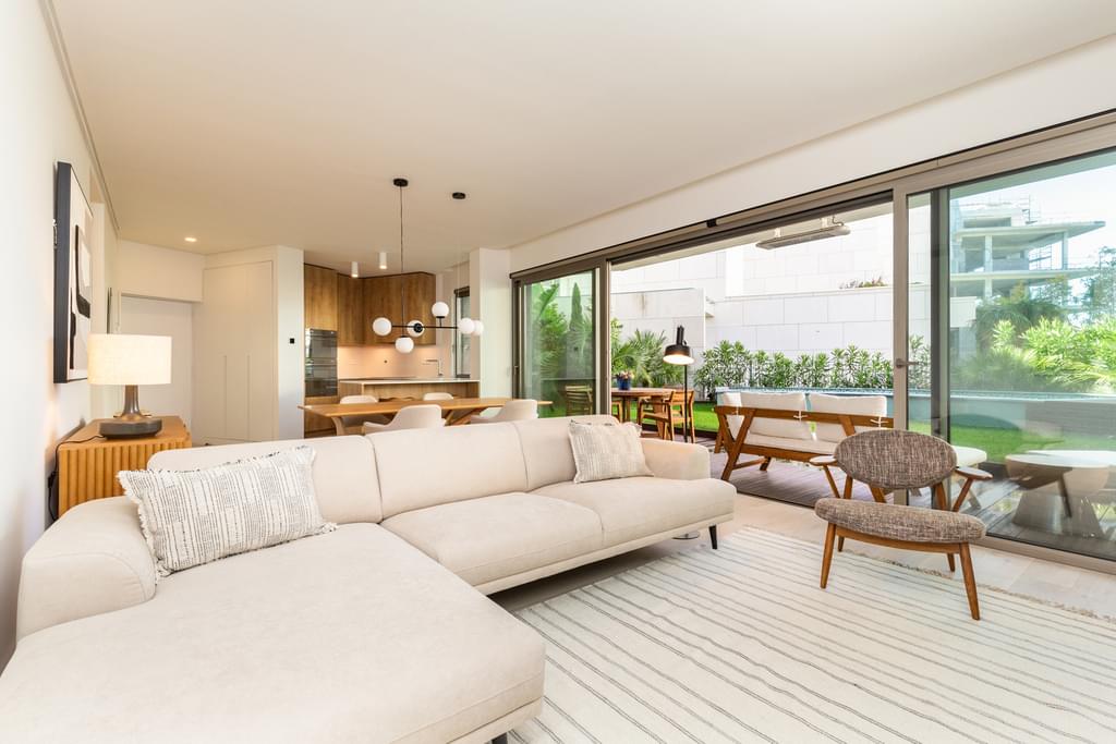 2 Bedroom Apartment with swimming pool, Cascais 4102233957