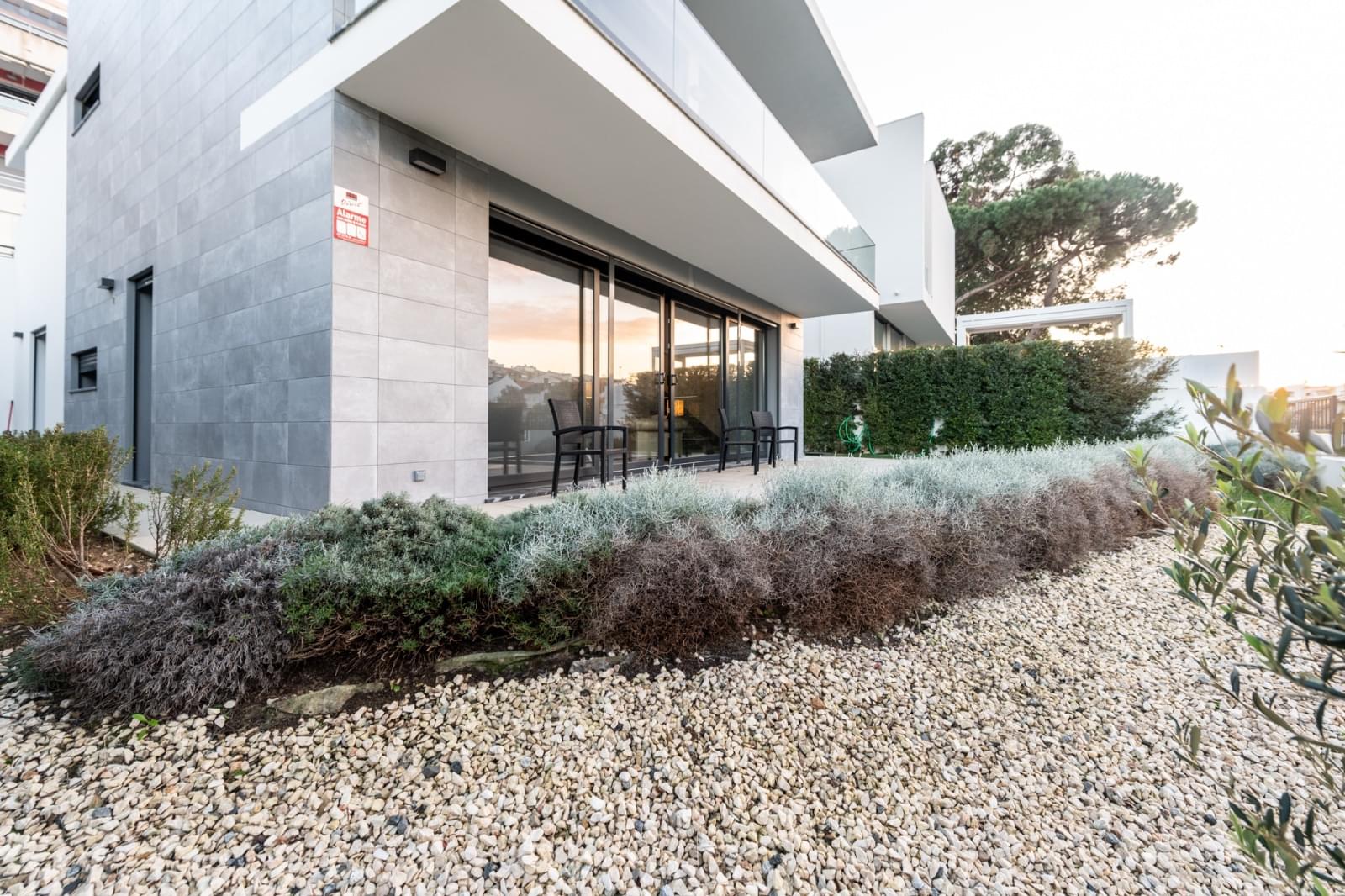 Moradia T3 com vista, Estoril, Cascais - Imagem 39