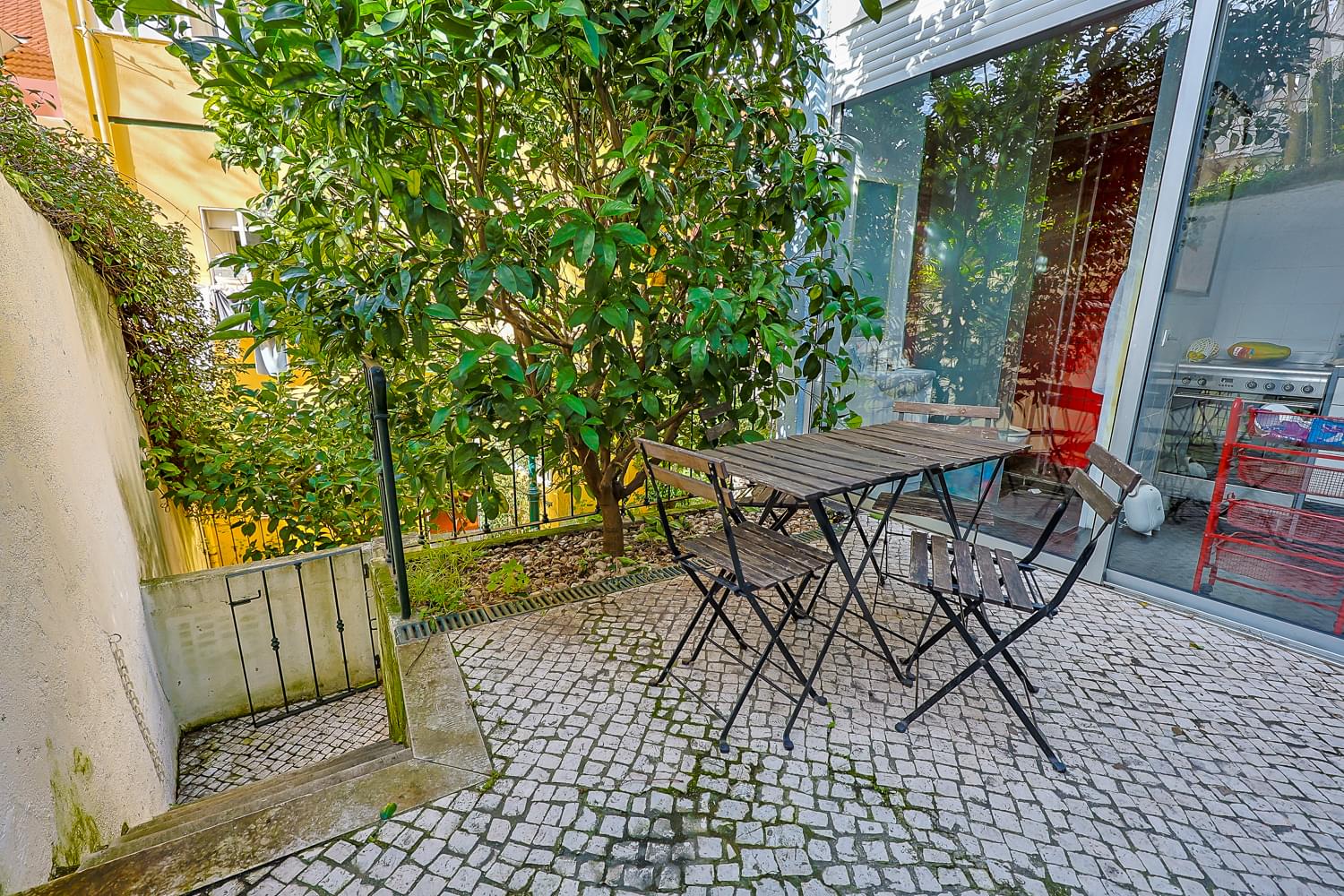 2 Bedroom Apartment/Flat's Image 26