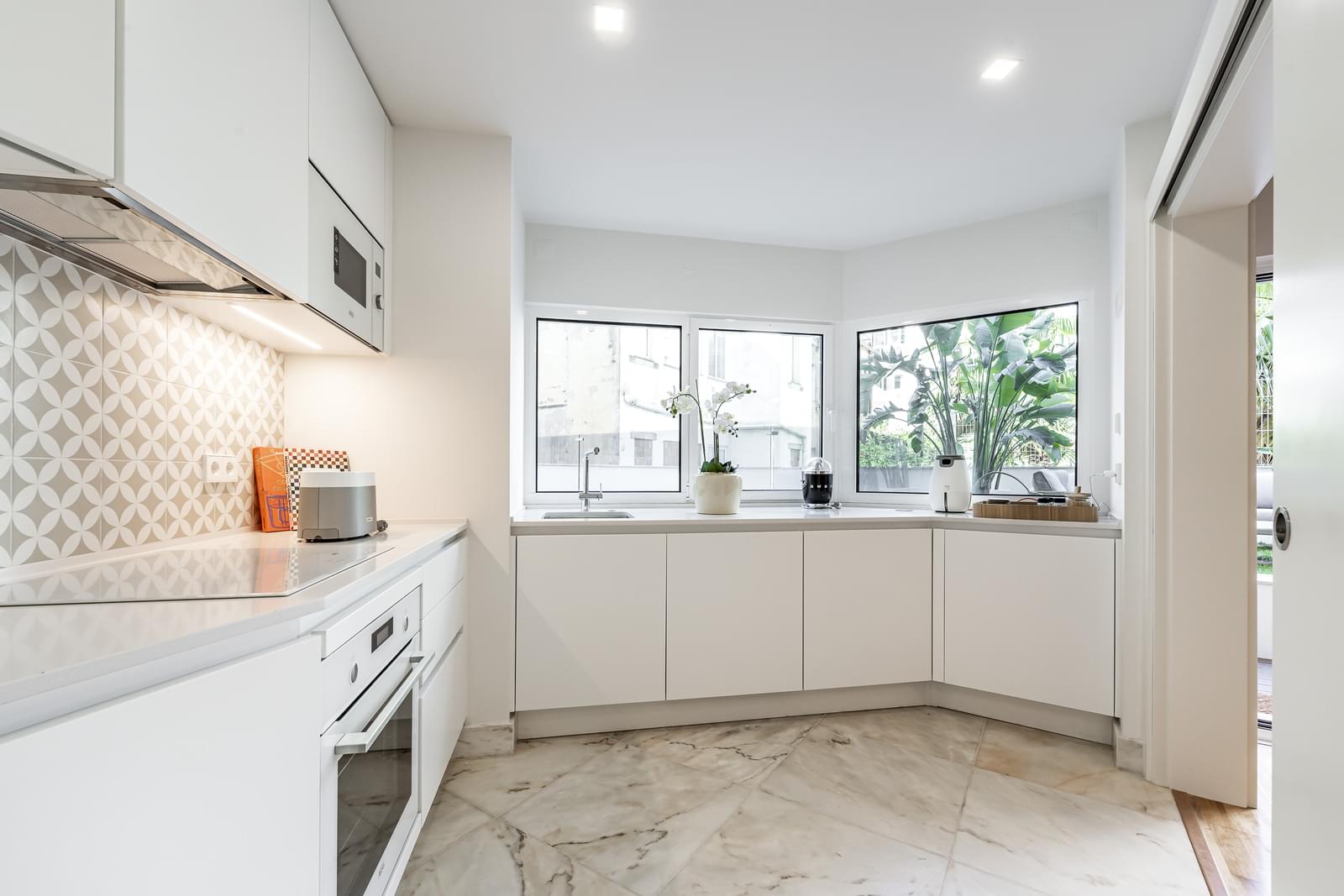 Apartamento T3 com jardim, Campo Grande, Lisboa - Imagem 14
