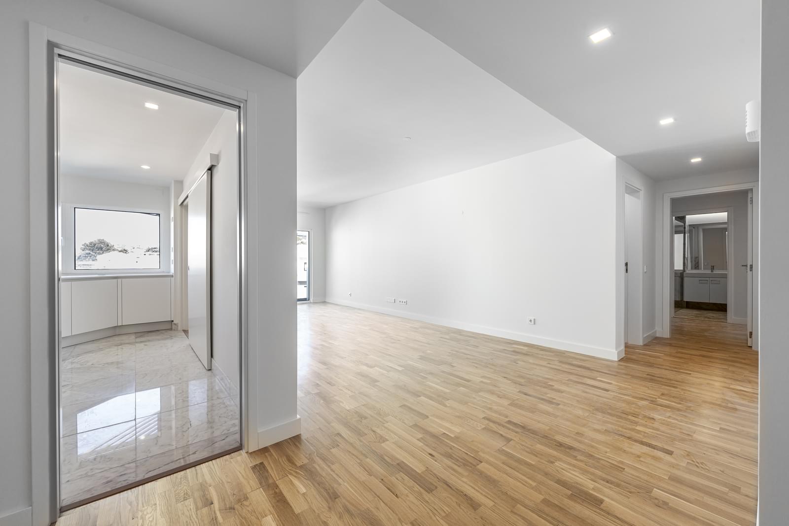 Apartamento T3 com vista, Campo Grande, Lisboa - Imagem 3