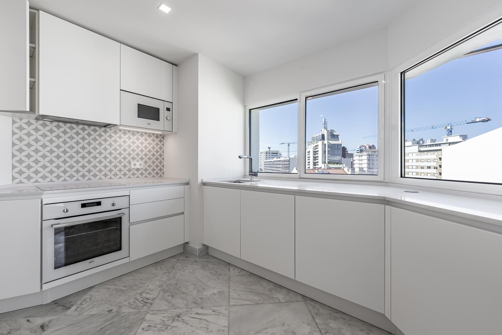 Apartamento T3 com vista, Campo Grande, Lisboa - Imagem 6